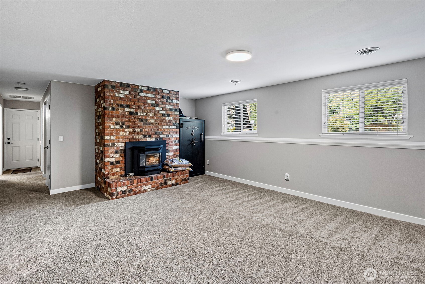 MLS #NWM2431870 image #22