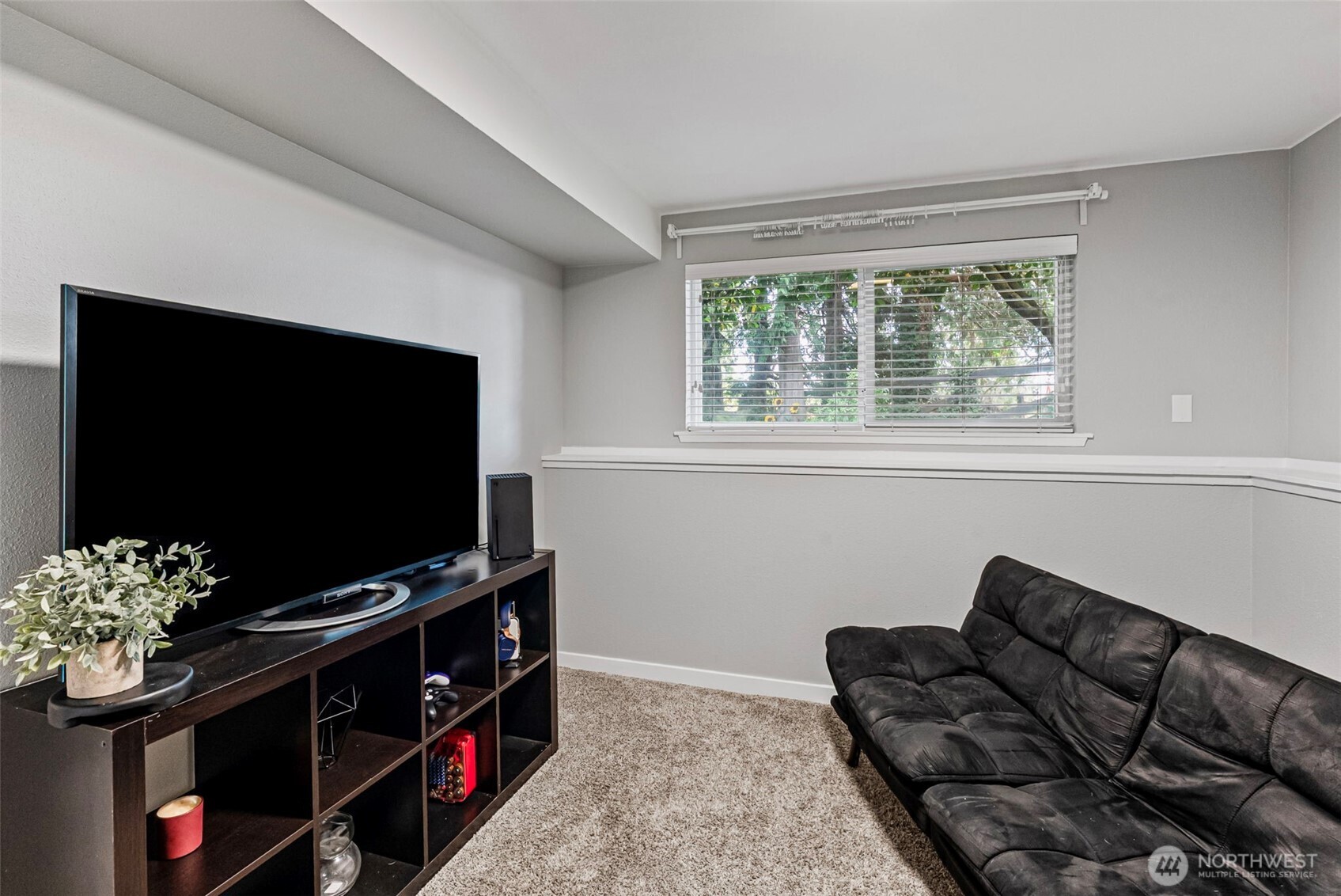 MLS #NWM2431870 image #25