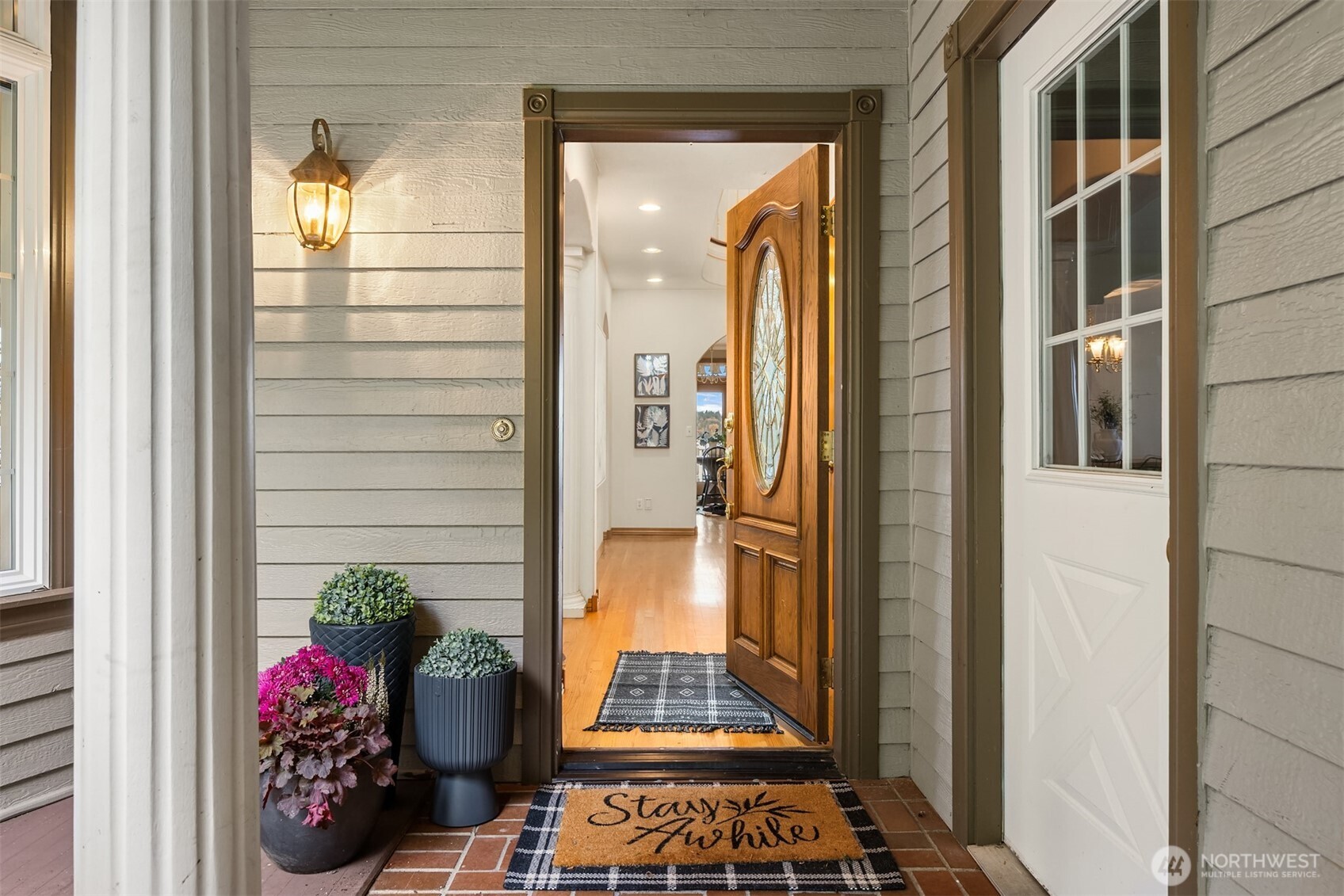 MLS #NWM2452609 img 3