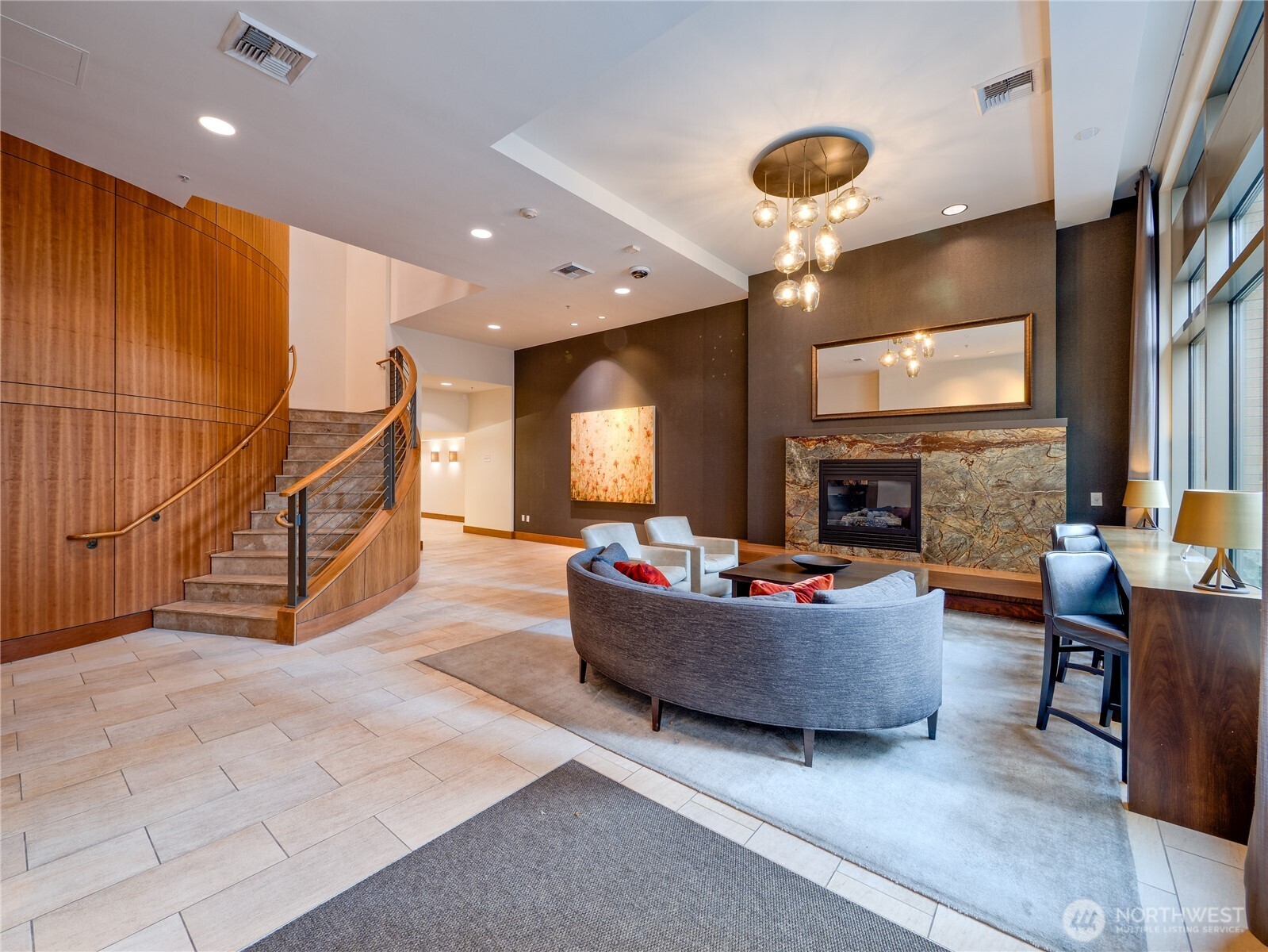 MLS #NWM2457997 image #1