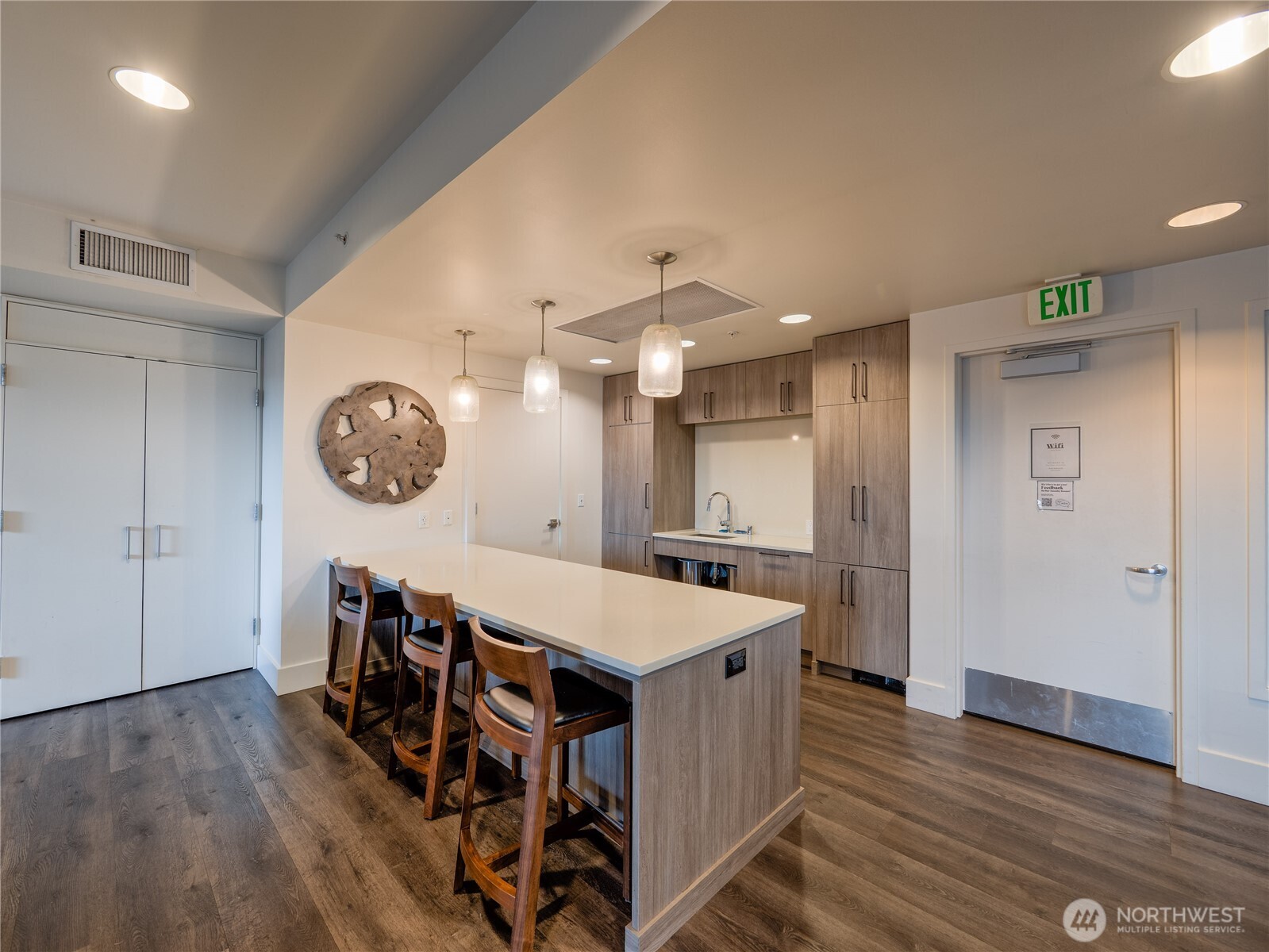 MLS #NWM2457997 image #10