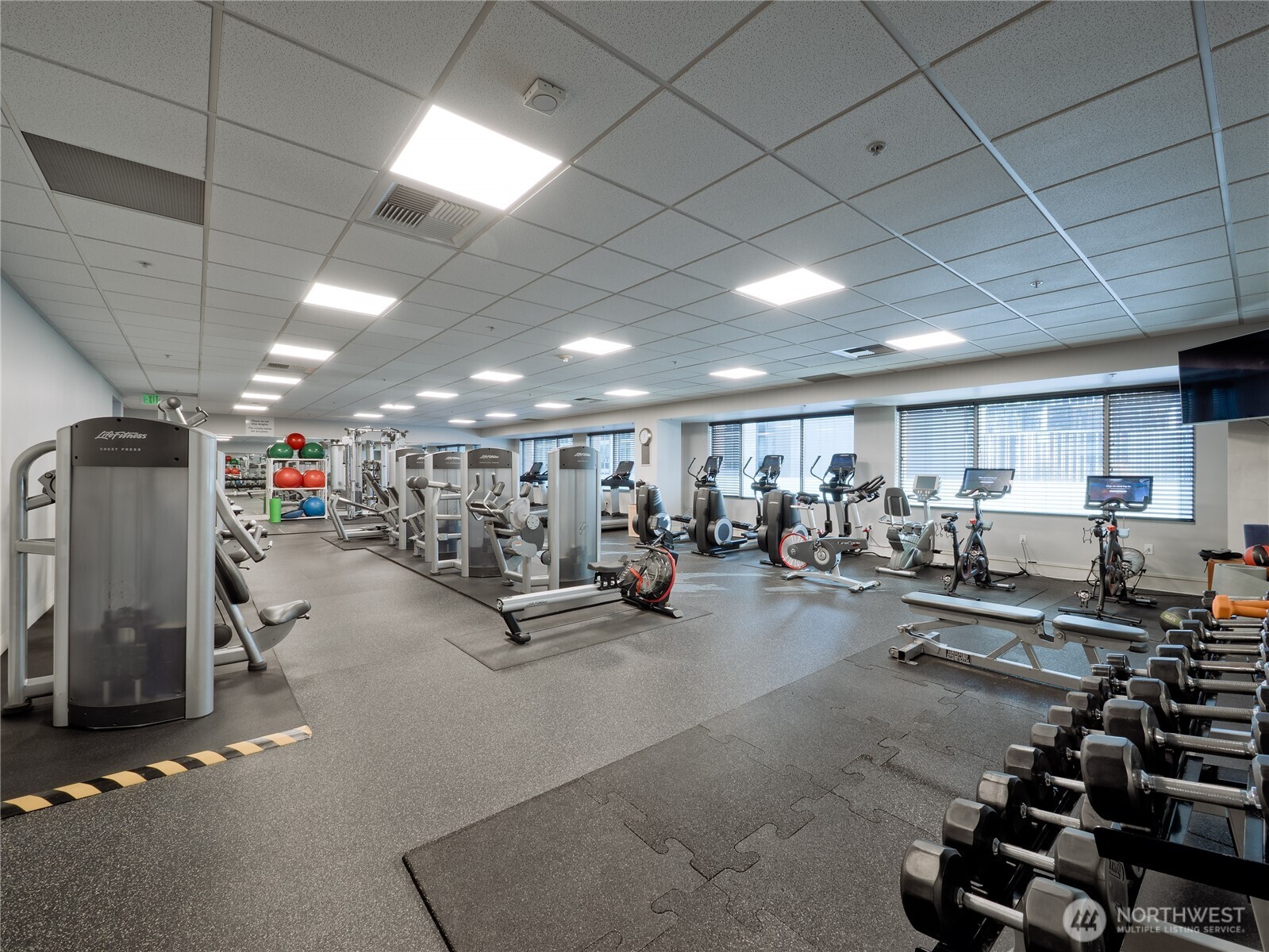 MLS #NWM2457997 image #13