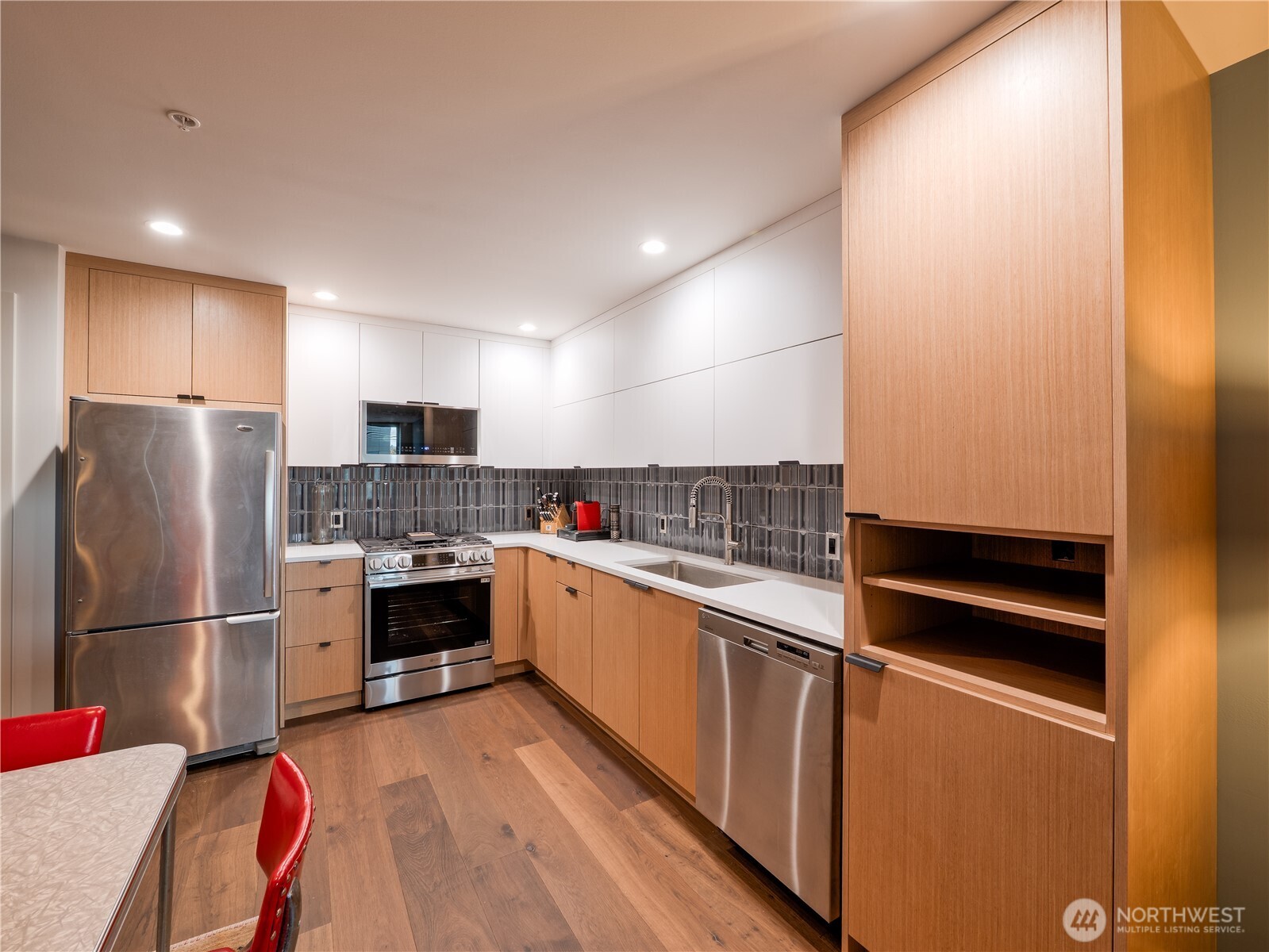 MLS #NWM2457997 image #3