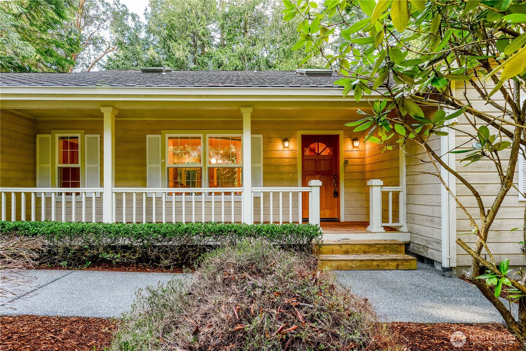 MLS #NWM2467106 img 6