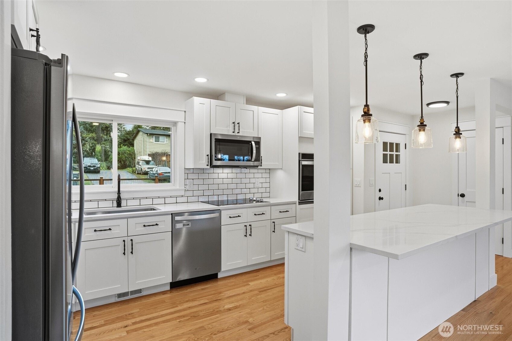 MLS #NWM2468815 img 8