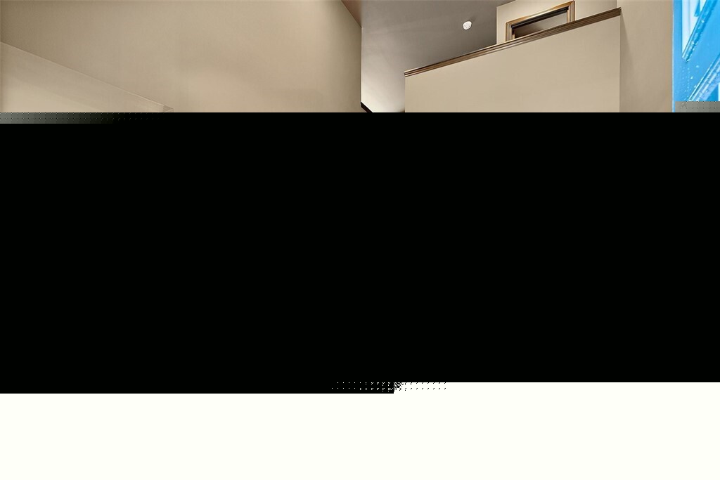 MLS #NWM2469151 img 2