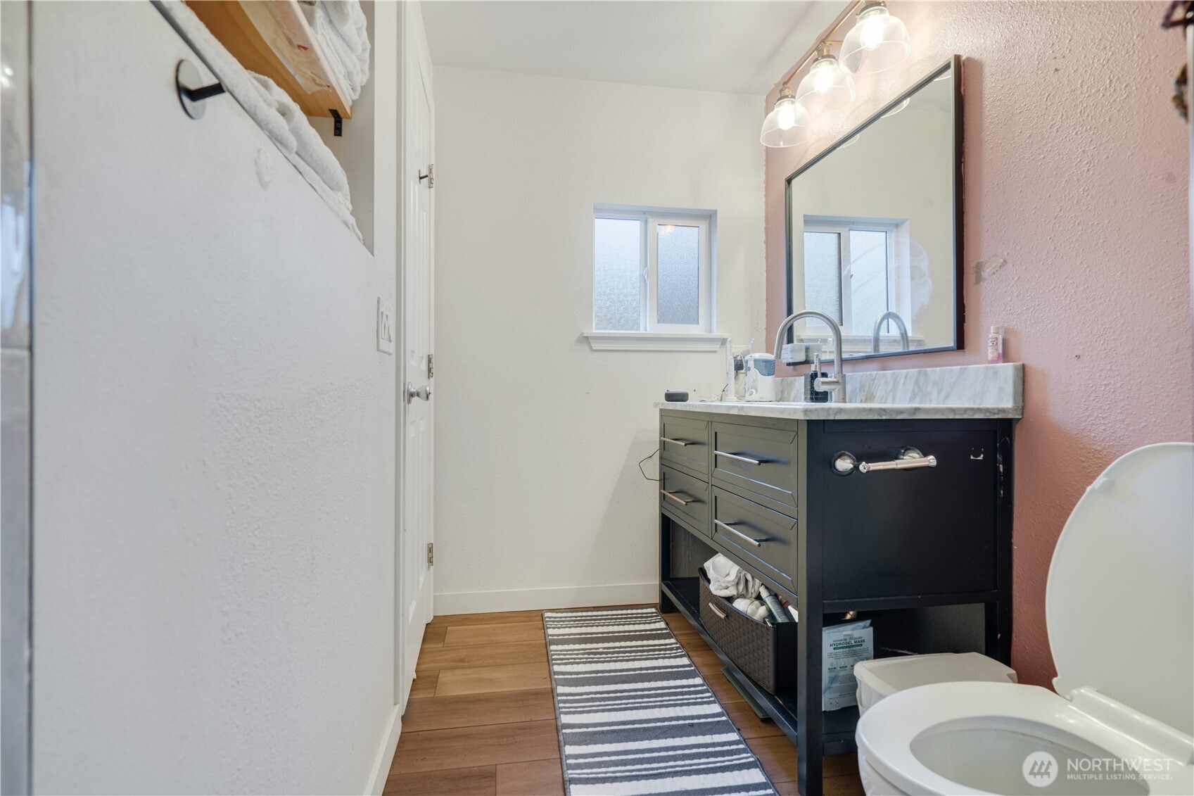 MLS #NWM2470390 image #10