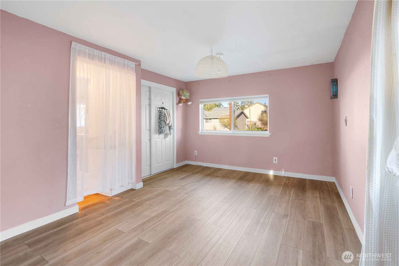 MLS #NWM2470390 image #7