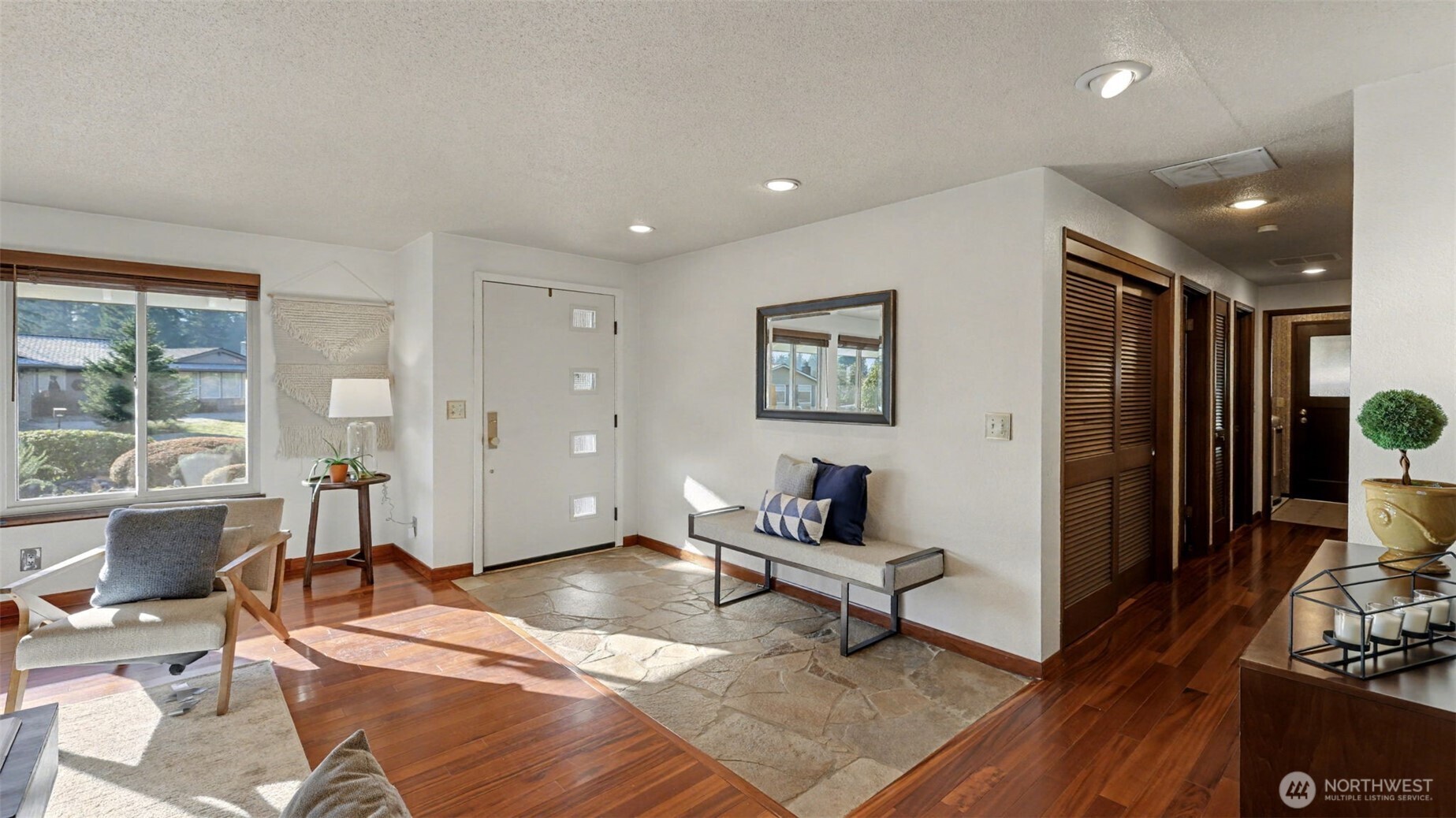 MLS #NWM2471244 image #4