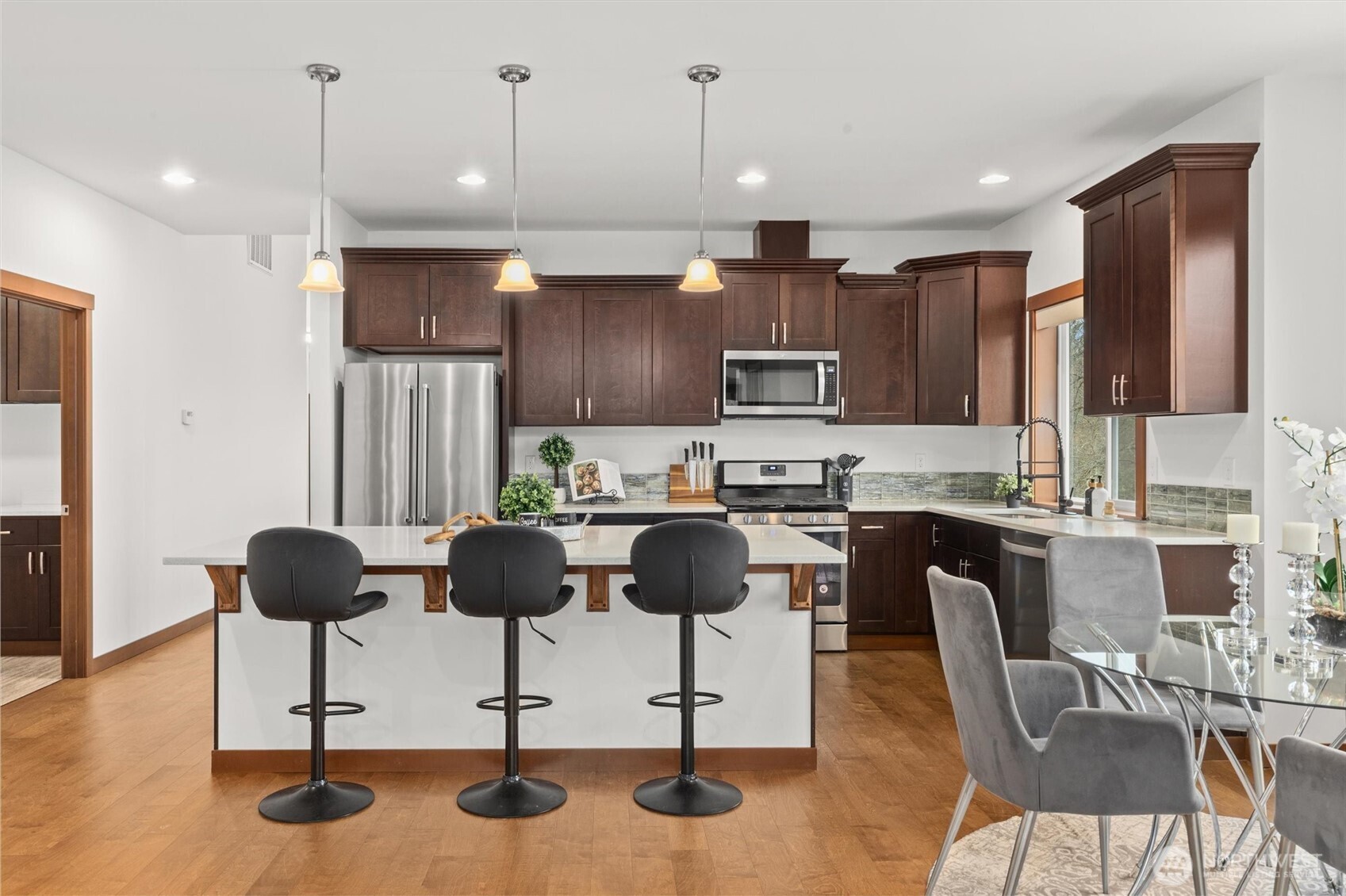 MLS #NWM2473019 image #11