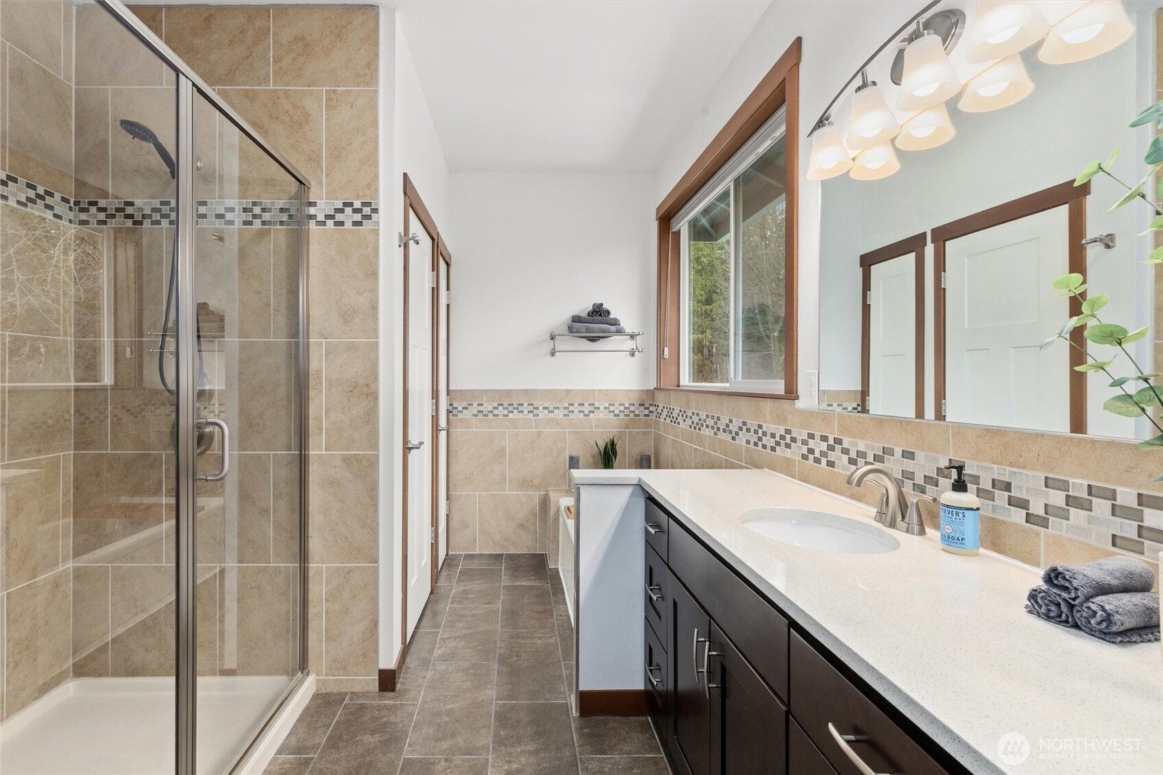 MLS #NWM2473019 image #8