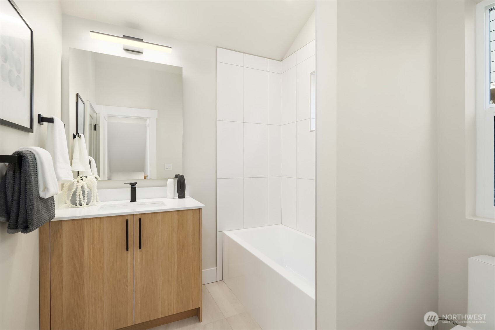 MLS #NWM2473214 image #18