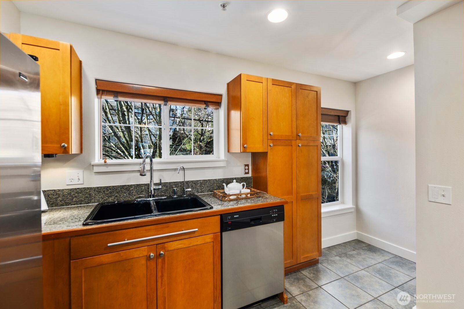 MLS #NWM2473220 image #10