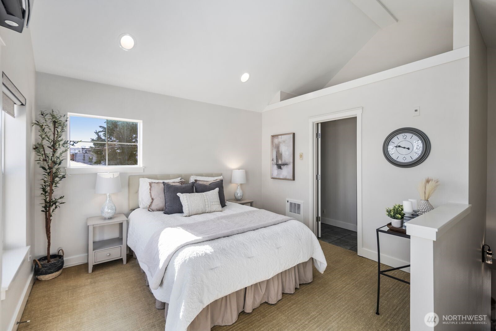 MLS #NWM2473220 image #13