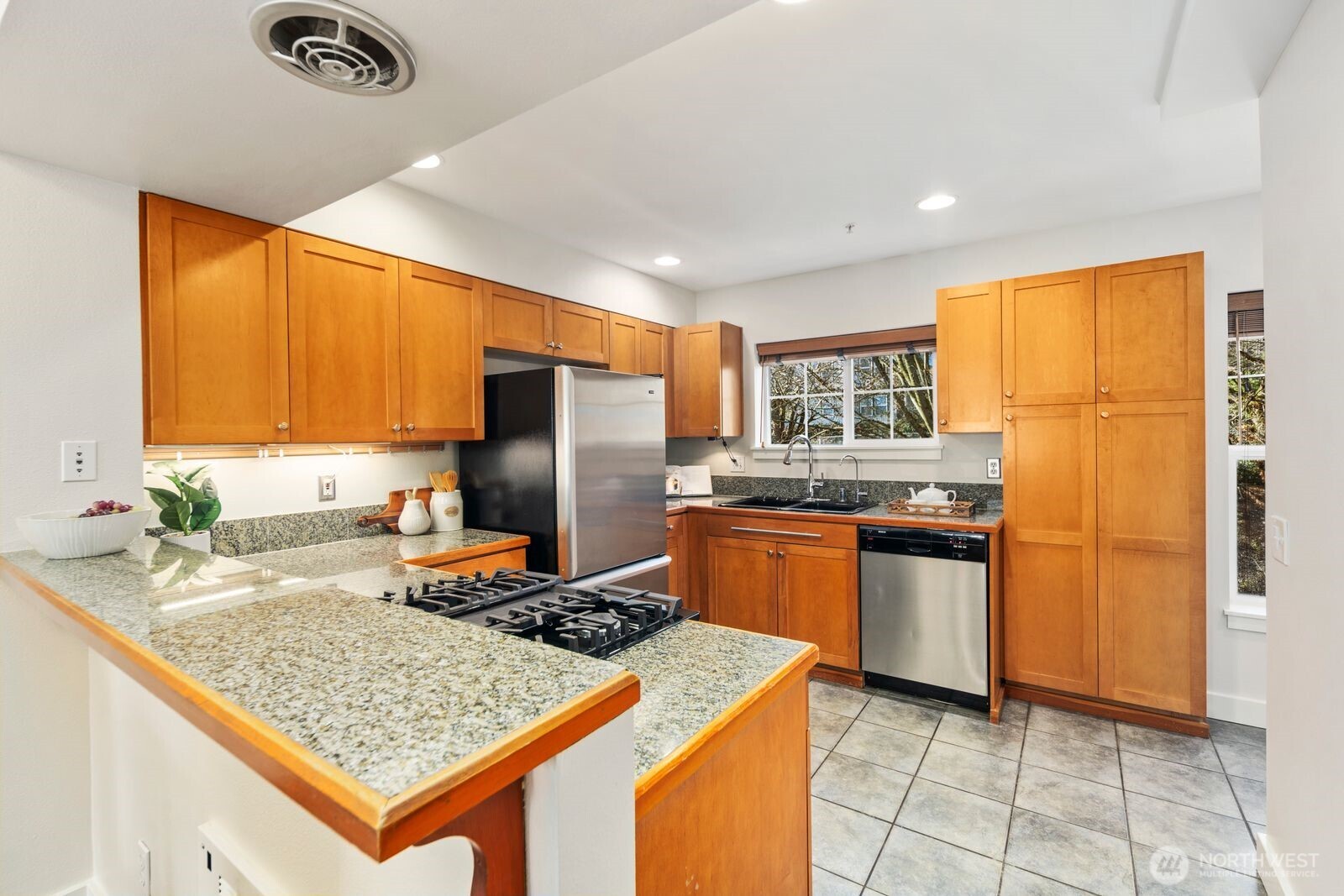 MLS #NWM2473220 image #7