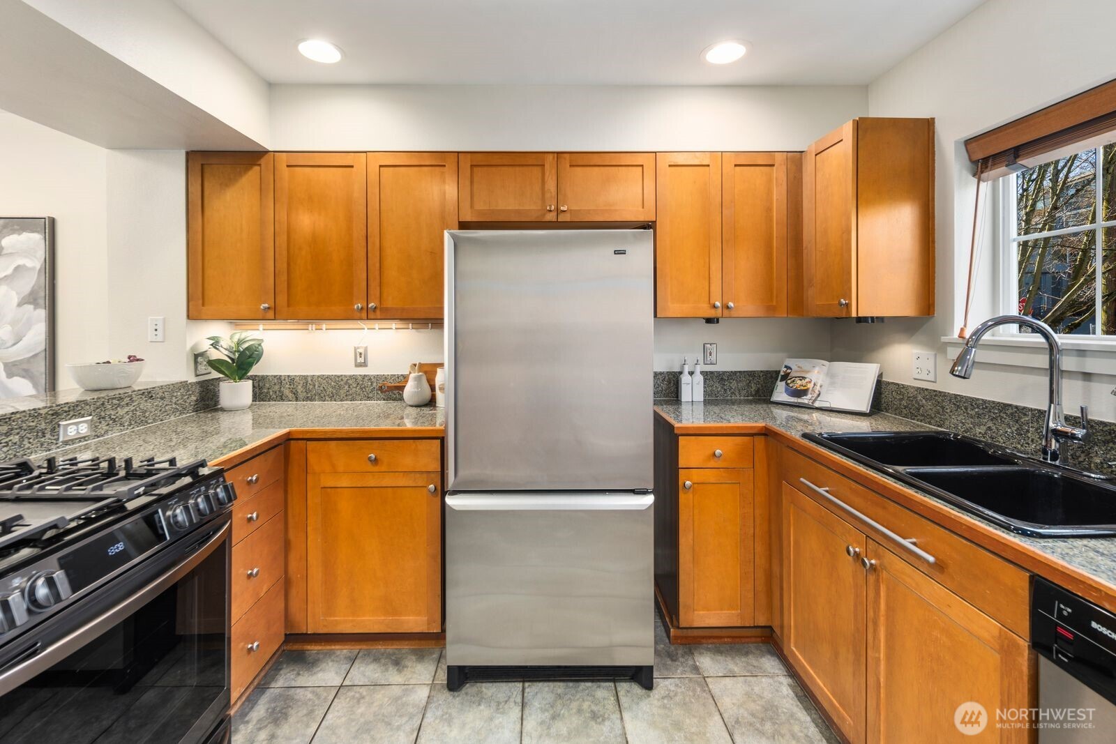 MLS #NWM2473220 image #9