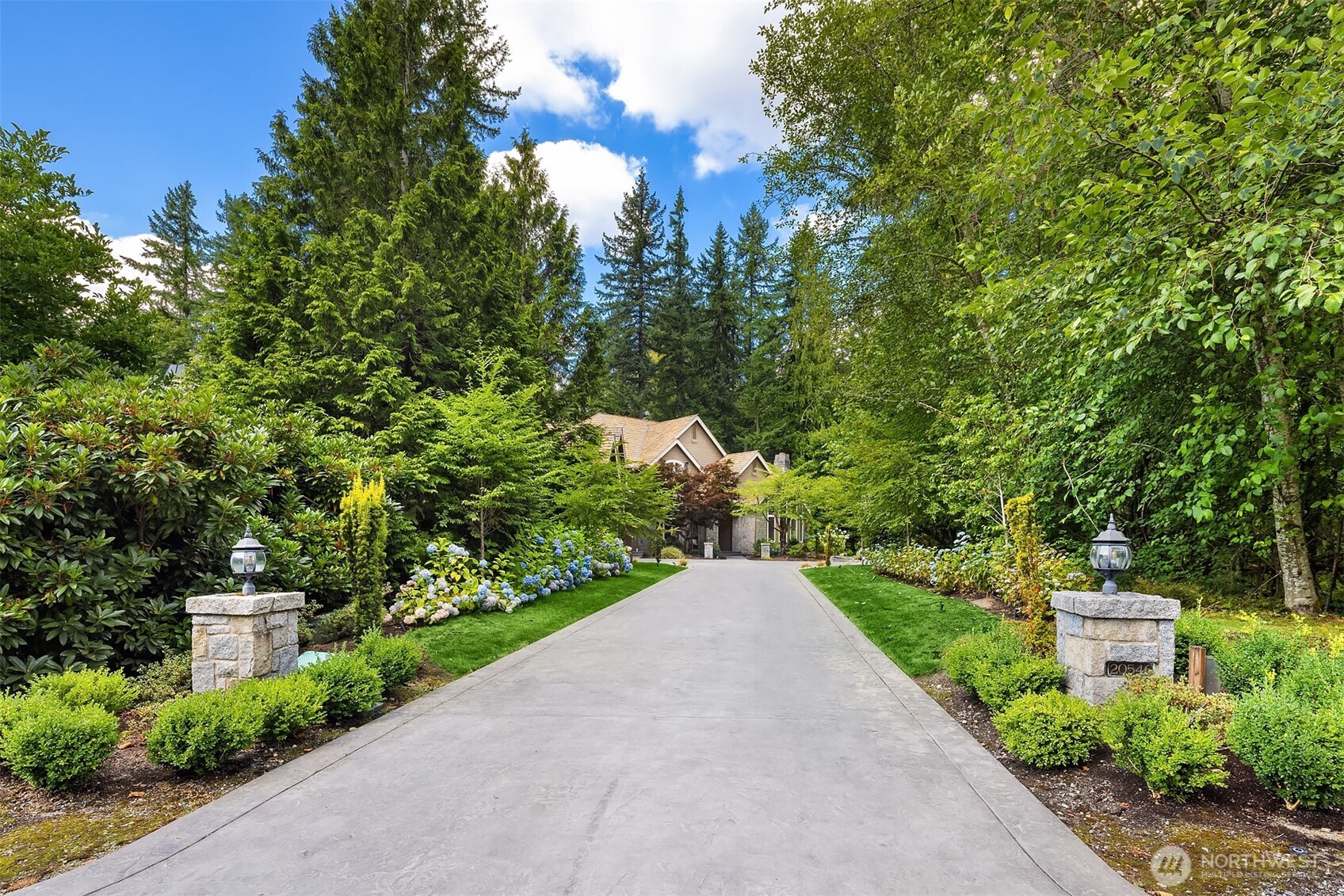 MLS #NWM2473293 image #2