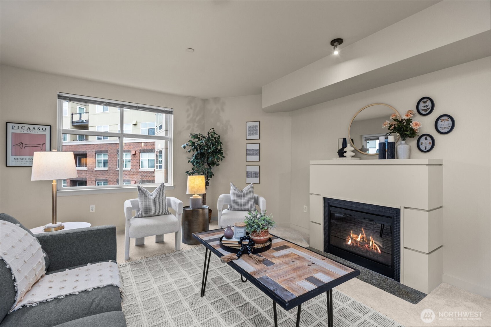 MLS #NWM2473326 image #2