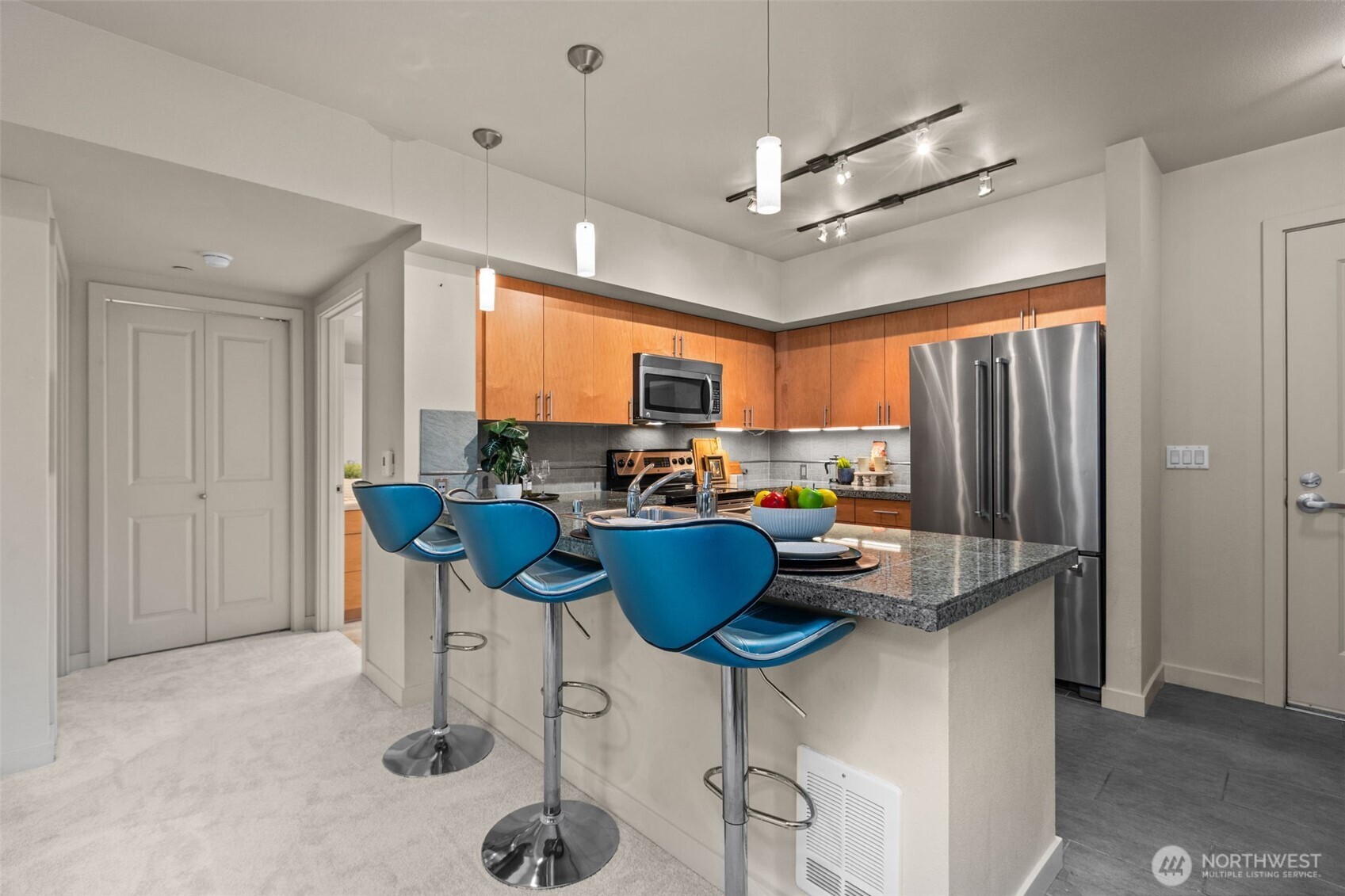 MLS #NWM2473326 image #6