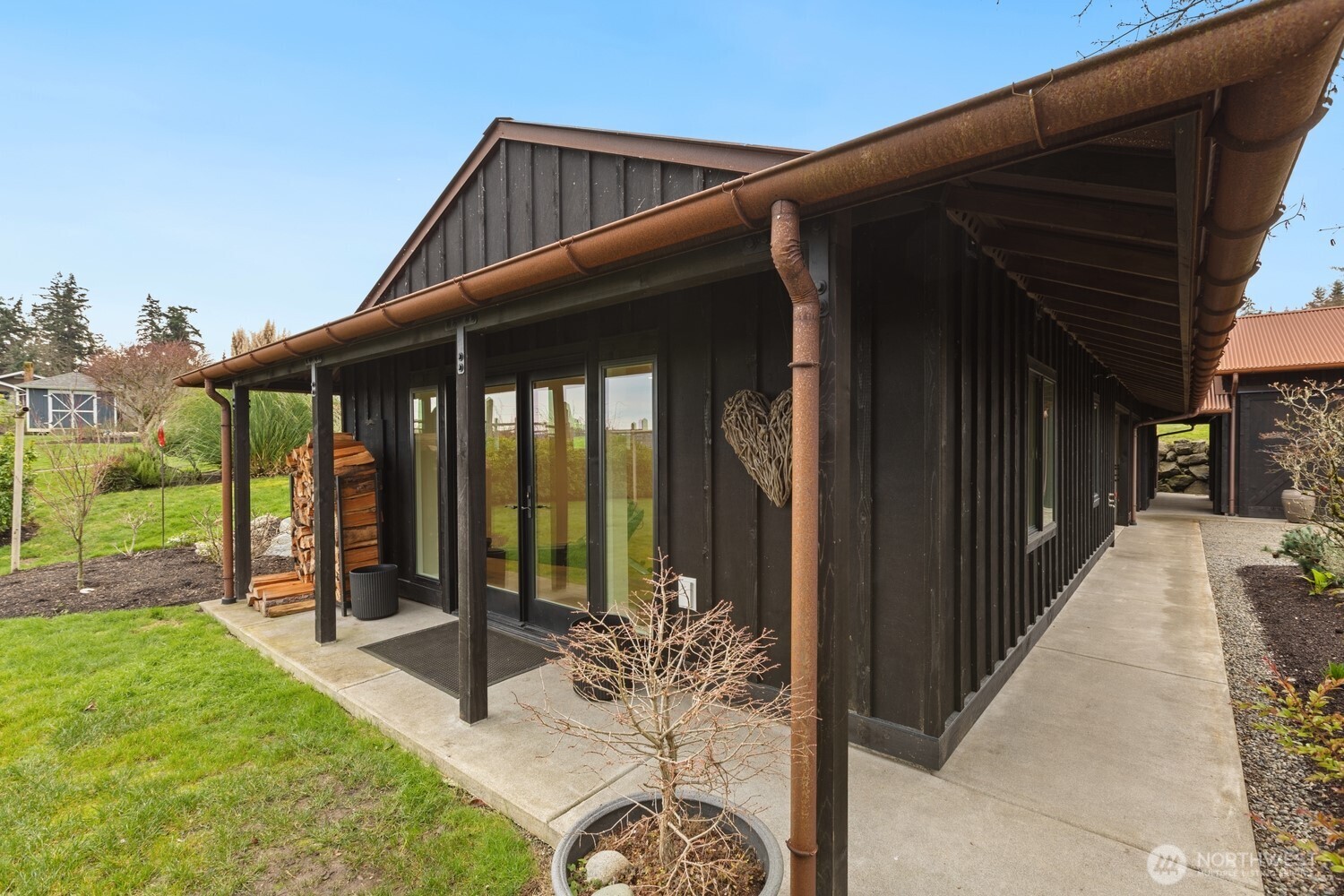 MLS #NWM2474820 img 25