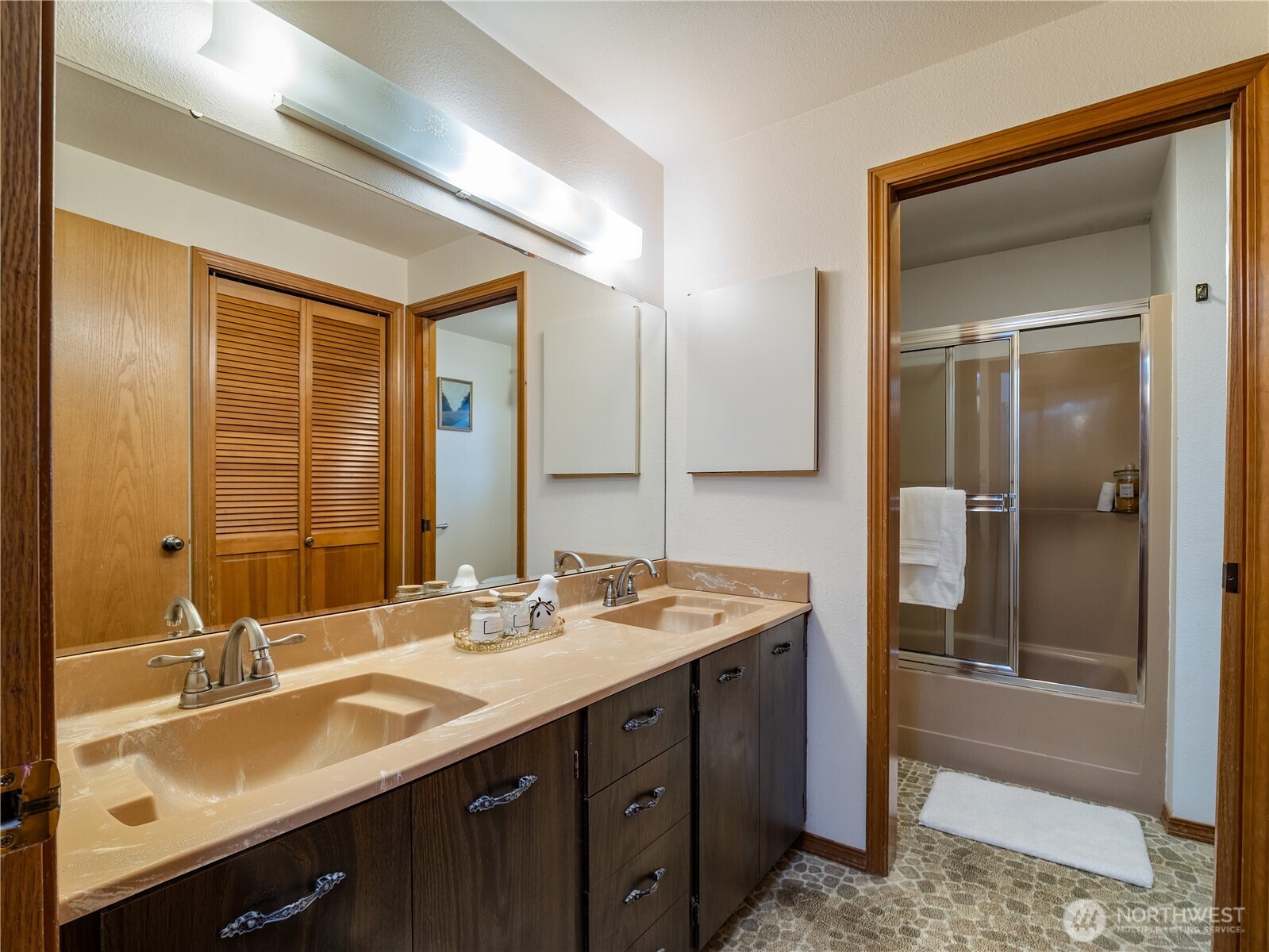 MLS #NWM2477431 img 18