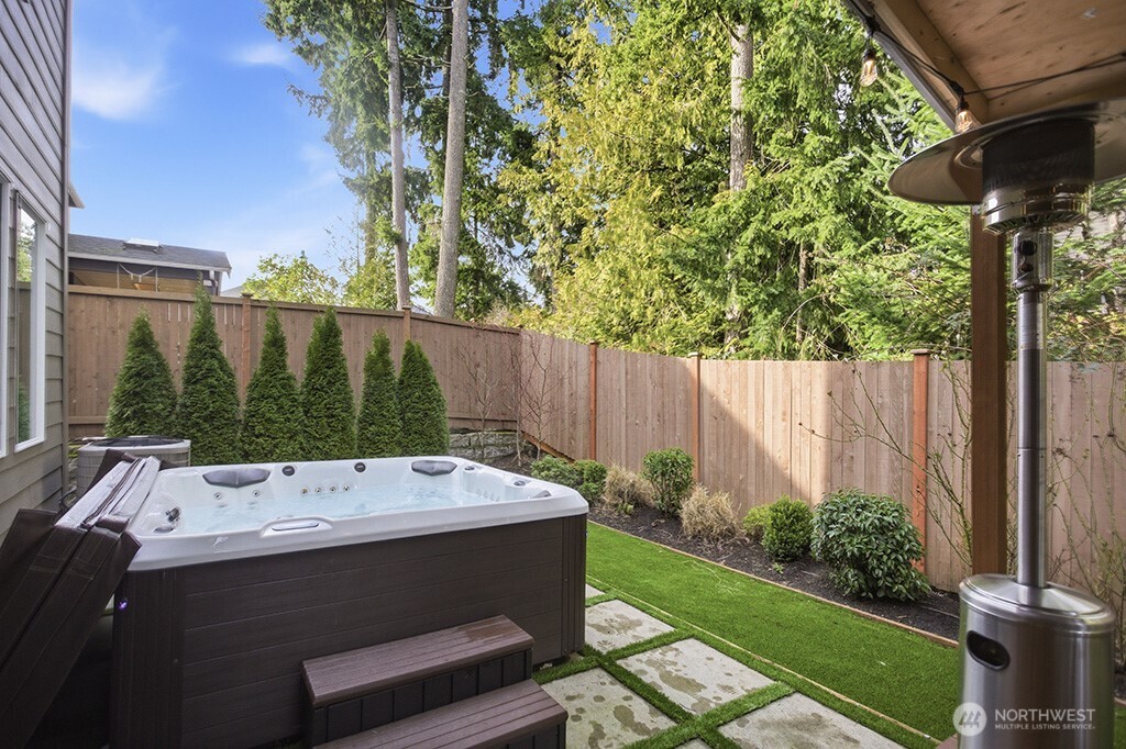 MLS #NWM2480884 img 3