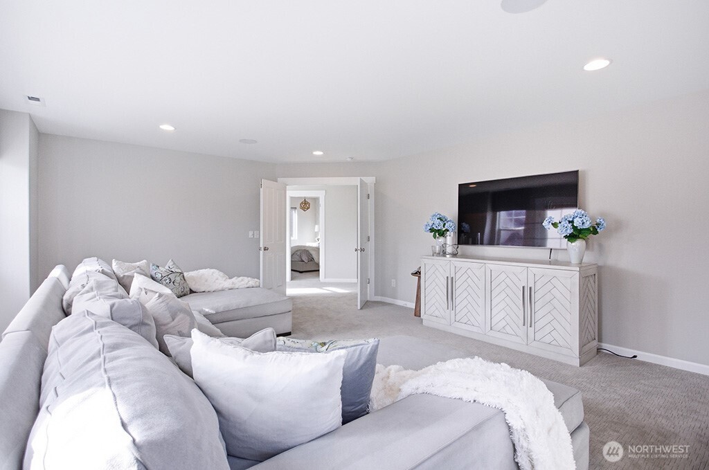 MLS #NWM2480884 img 30