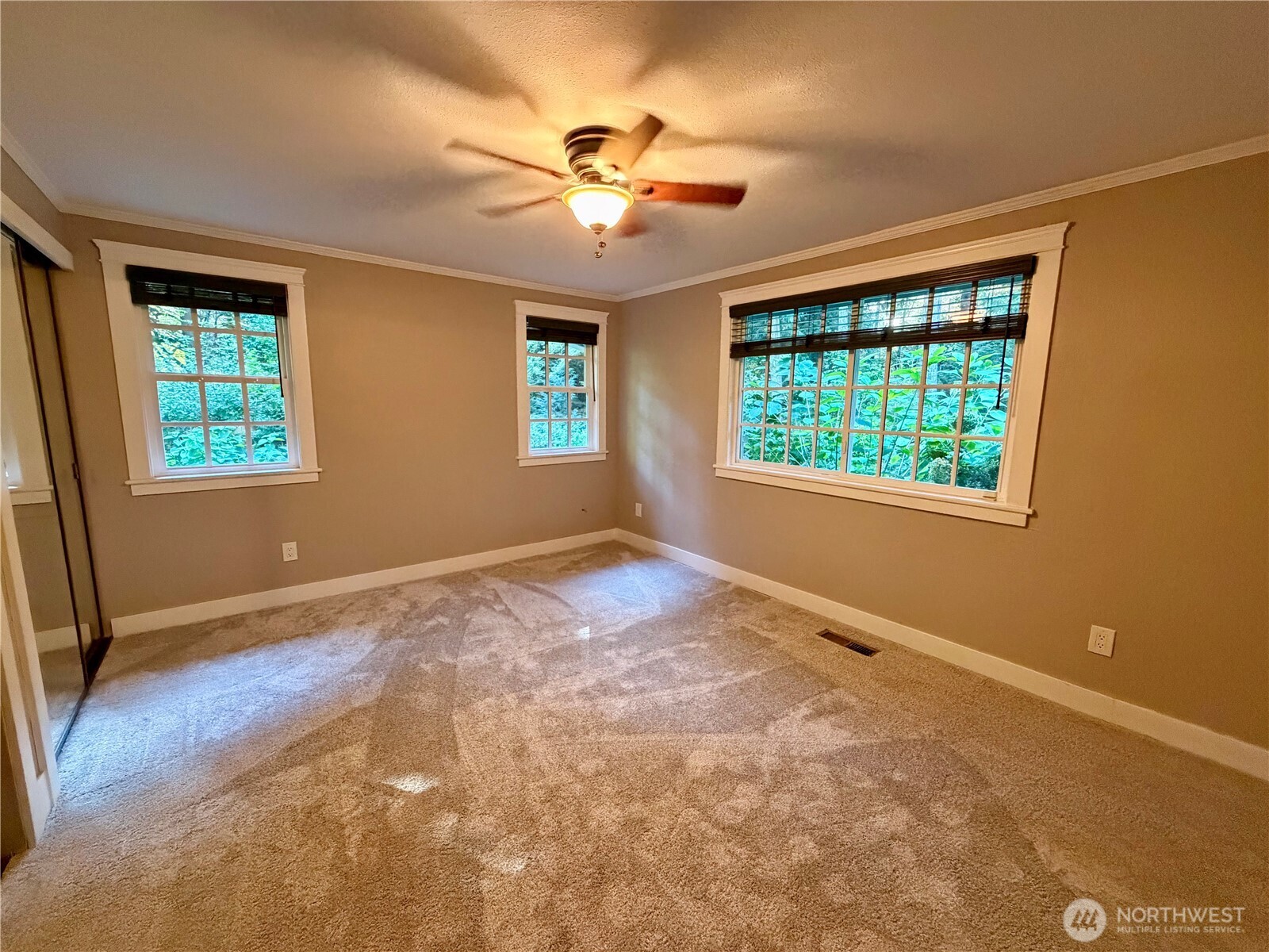 MLS #NWM2488719 img 16