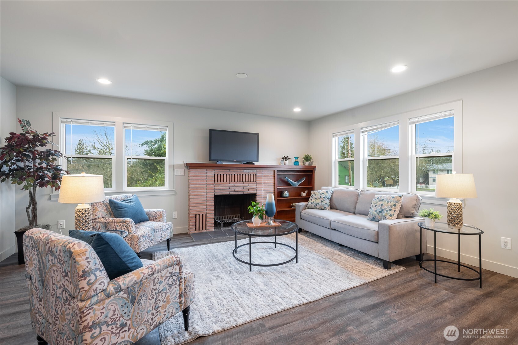 MLS #NWM2489002 img 3