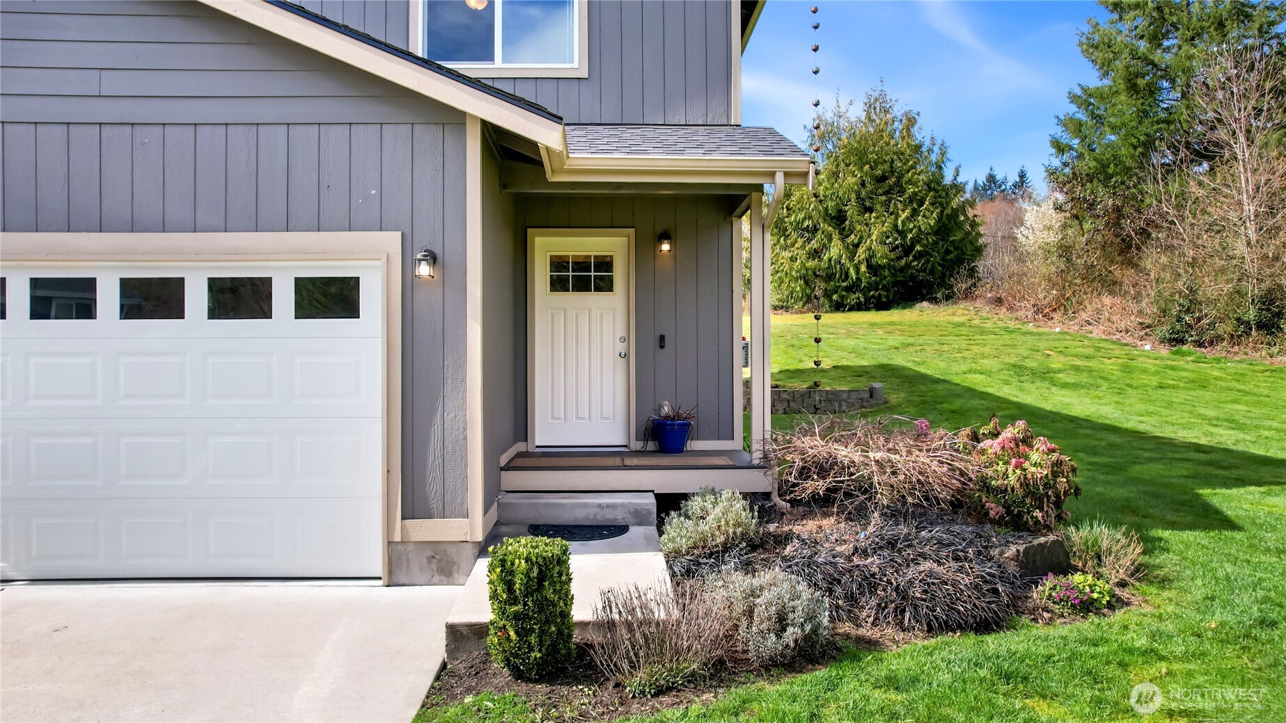 MLS #NWM2489121 img 1