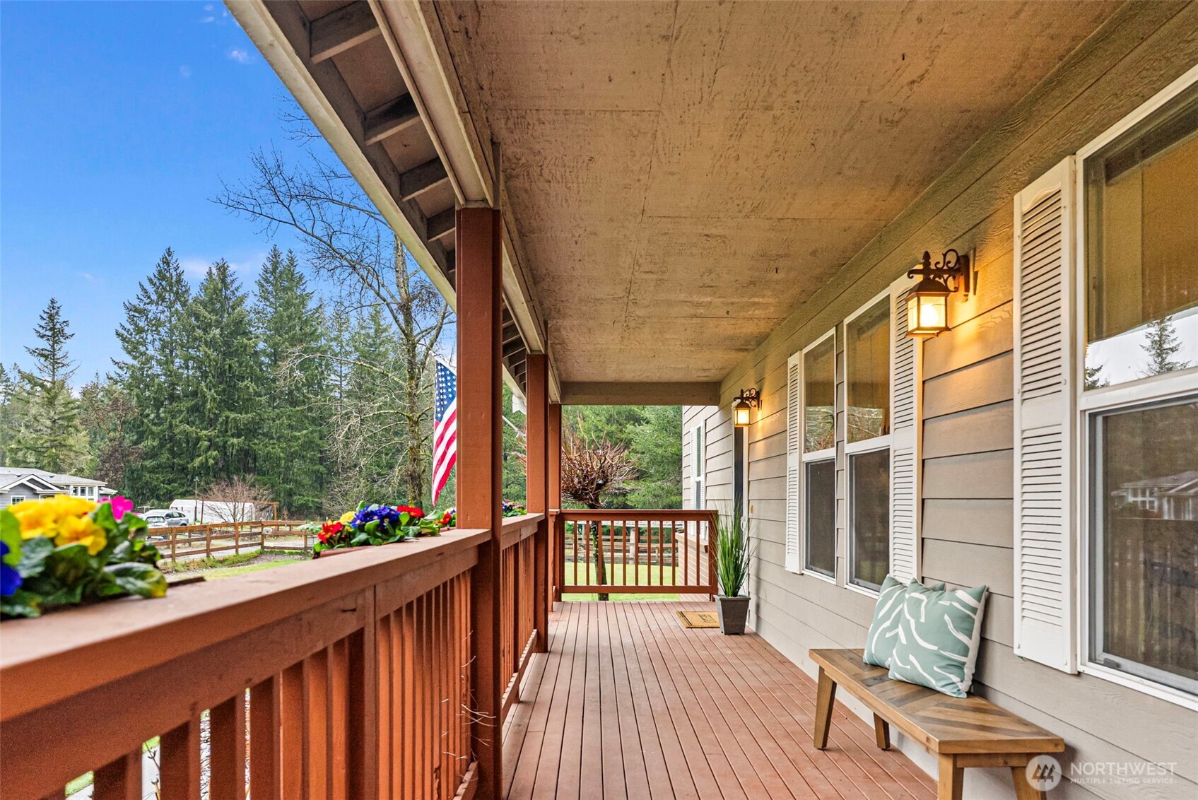 MLS #NWM2489291 img 1