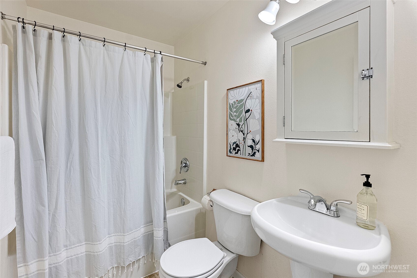 MLS #NWM2489291 img 17