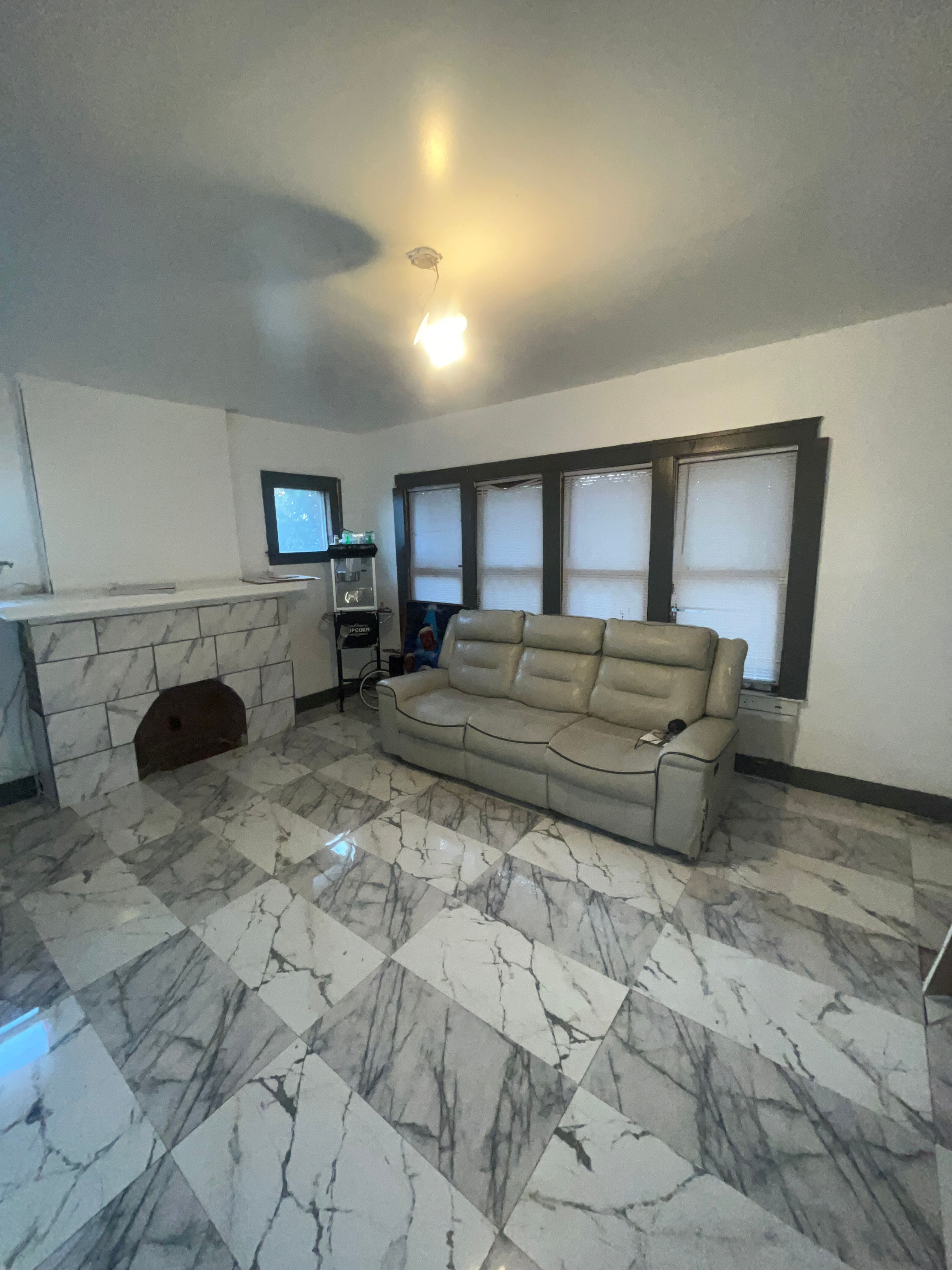 MLS #20240033046 img 0