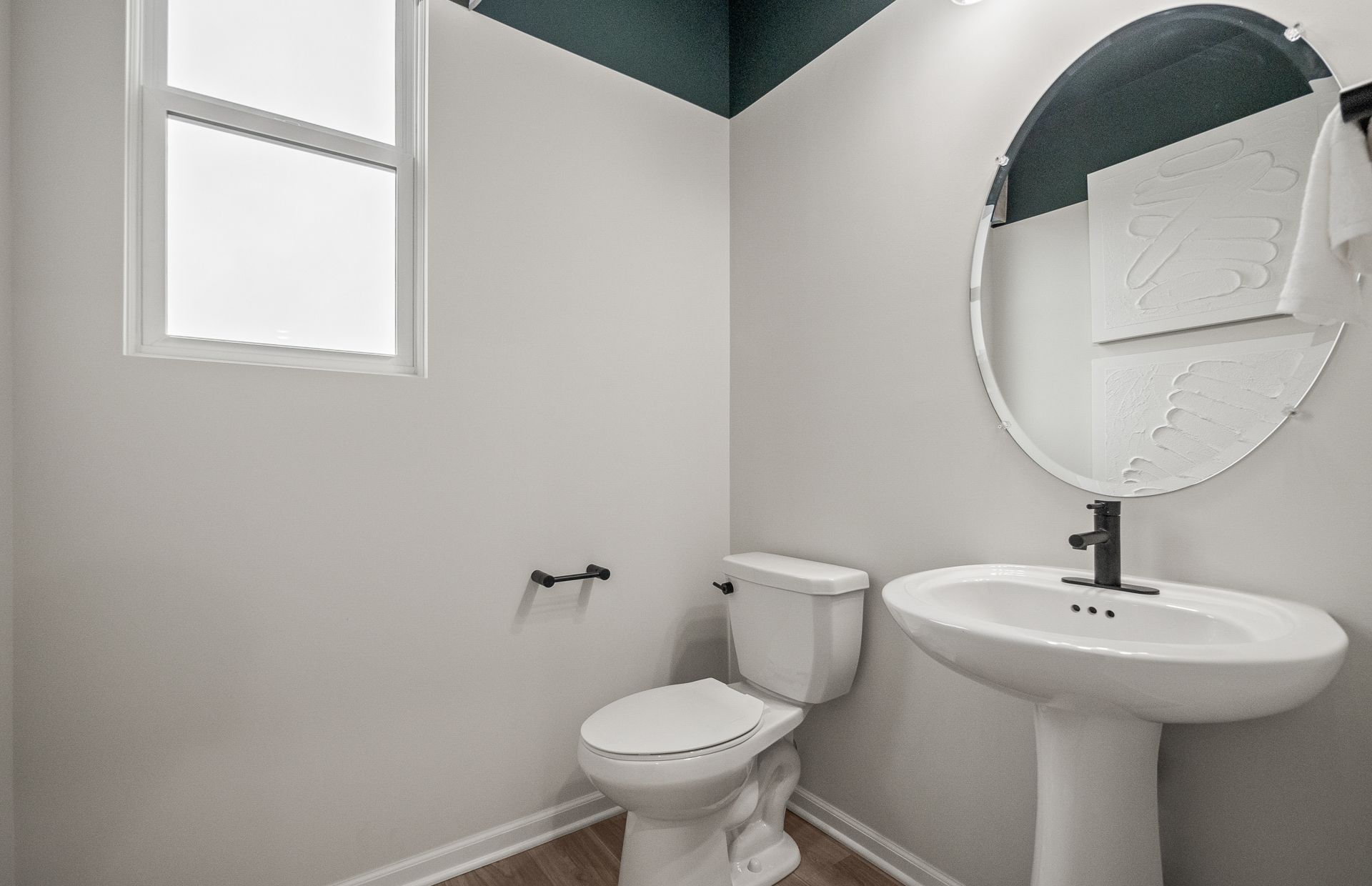 MLS #20250003872 img 0
