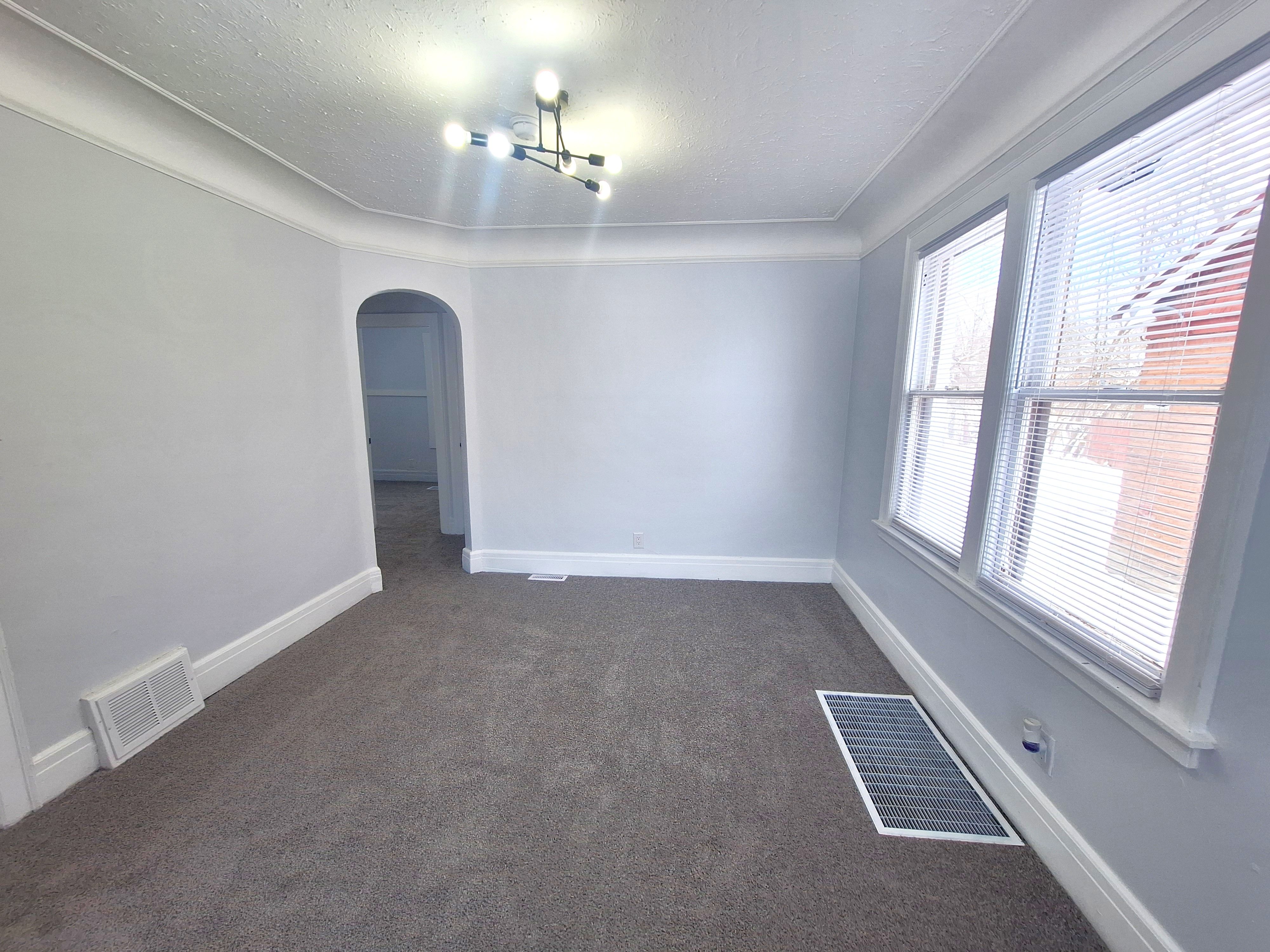 MLS #20250009795 img 0