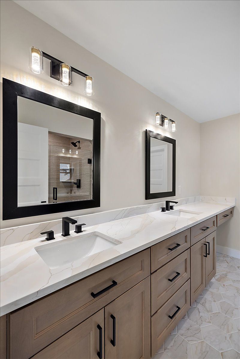 MLS #20250023577 img 0