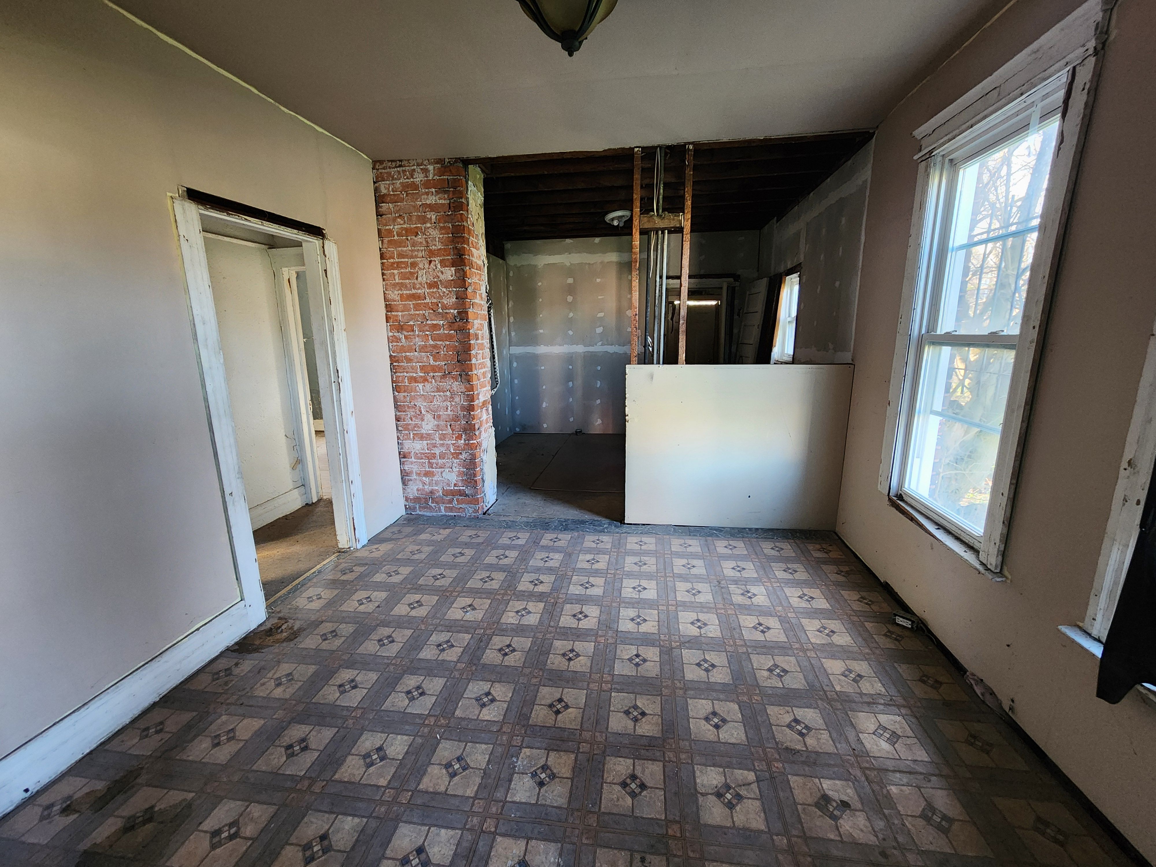 MLS #20250030562 img 0
