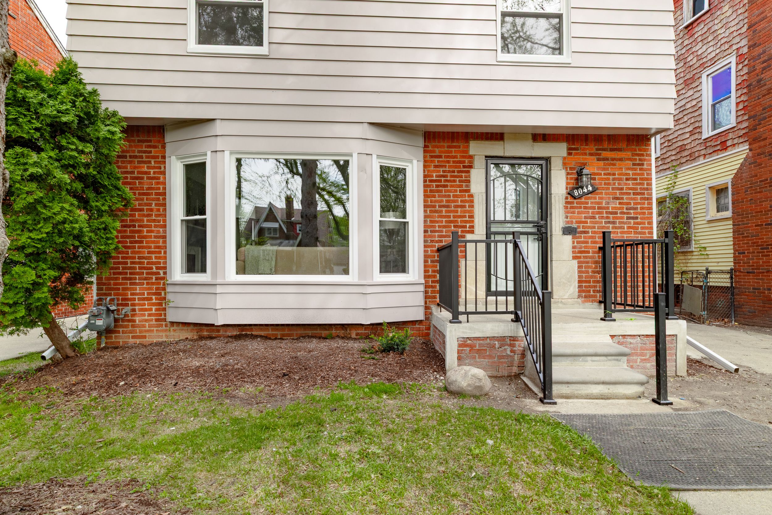 MLS #20250033882 img 0