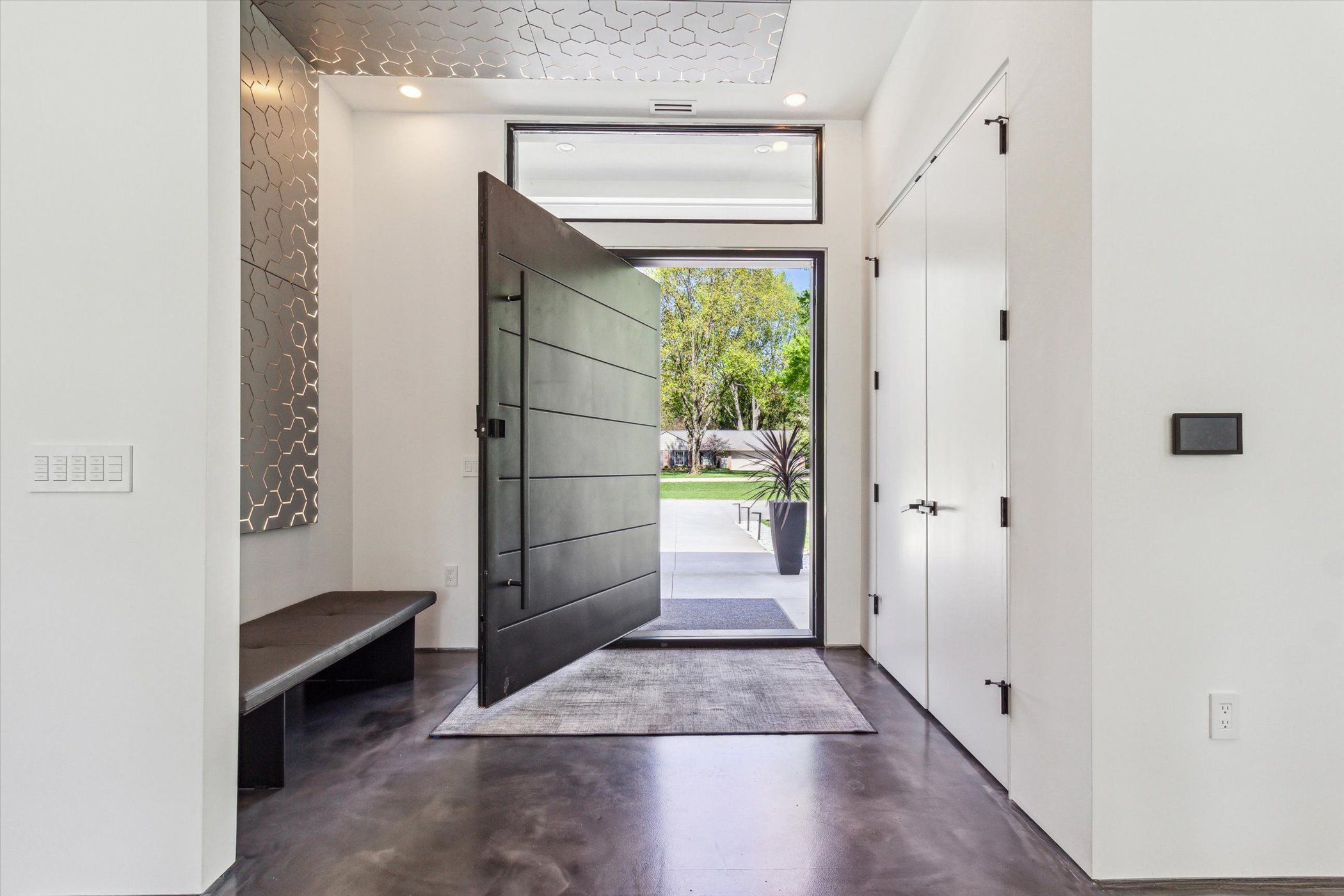 MLS #20250034276 image #2