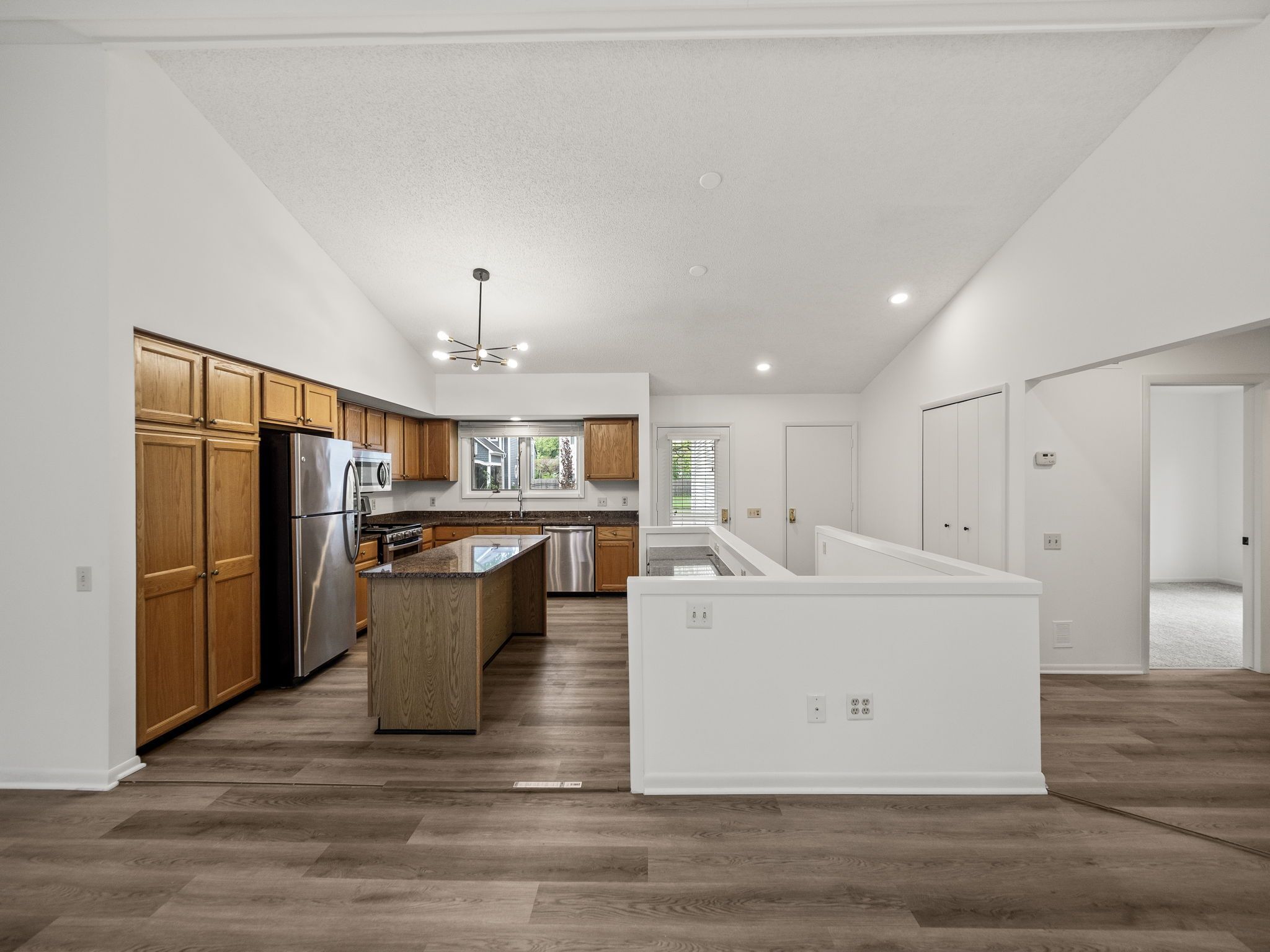 MLS #20250034794 img 0
