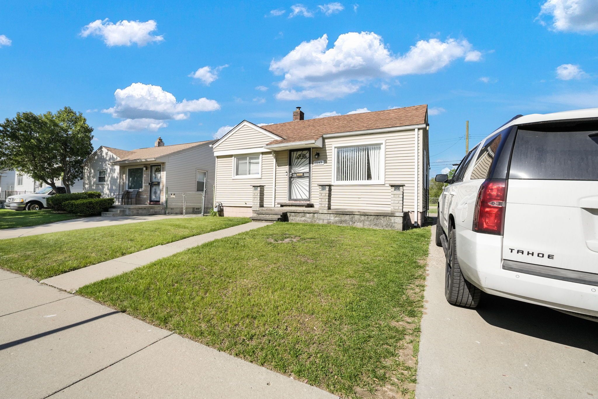MLS #20250035166 img 0