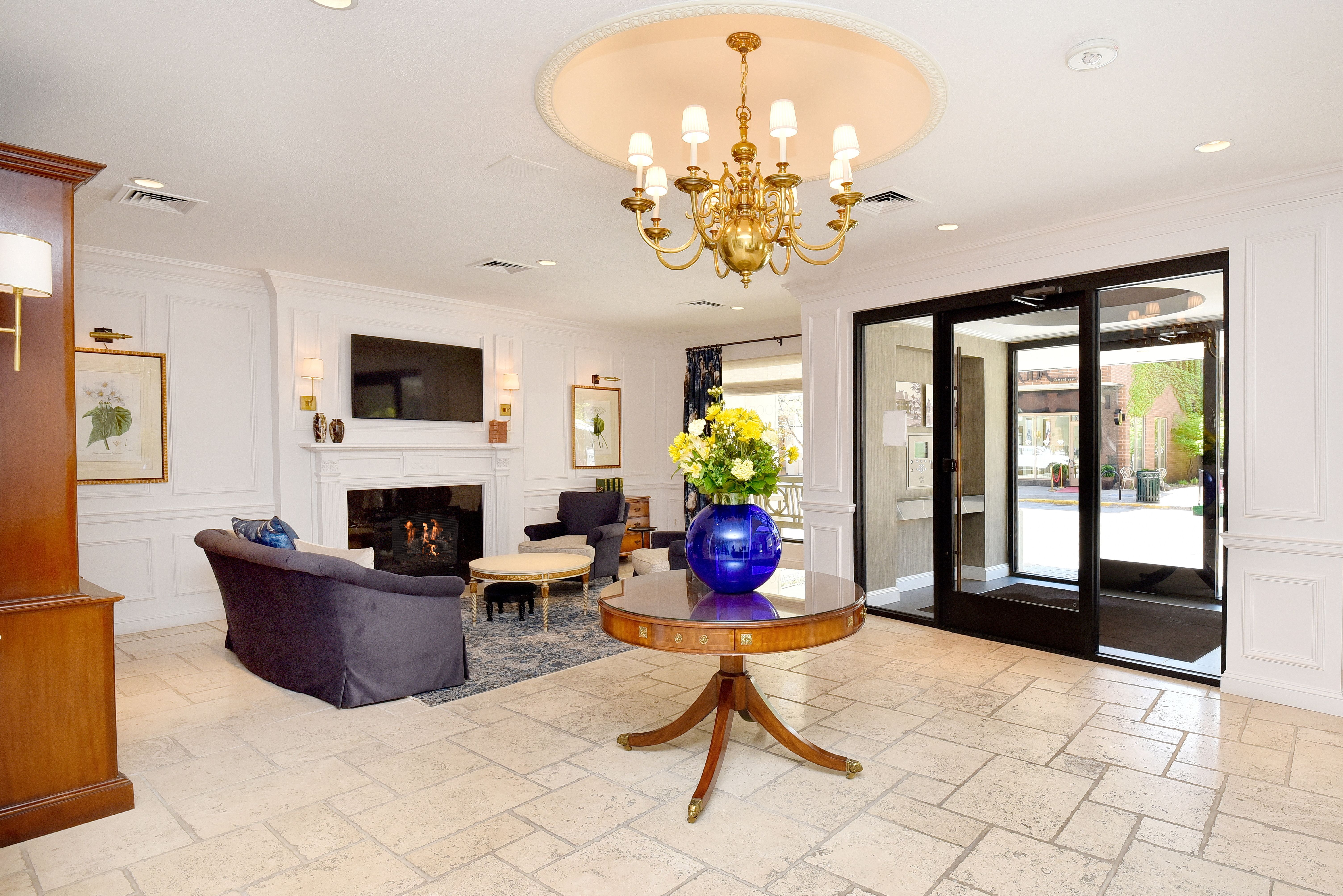 MLS #20250035422 img 0