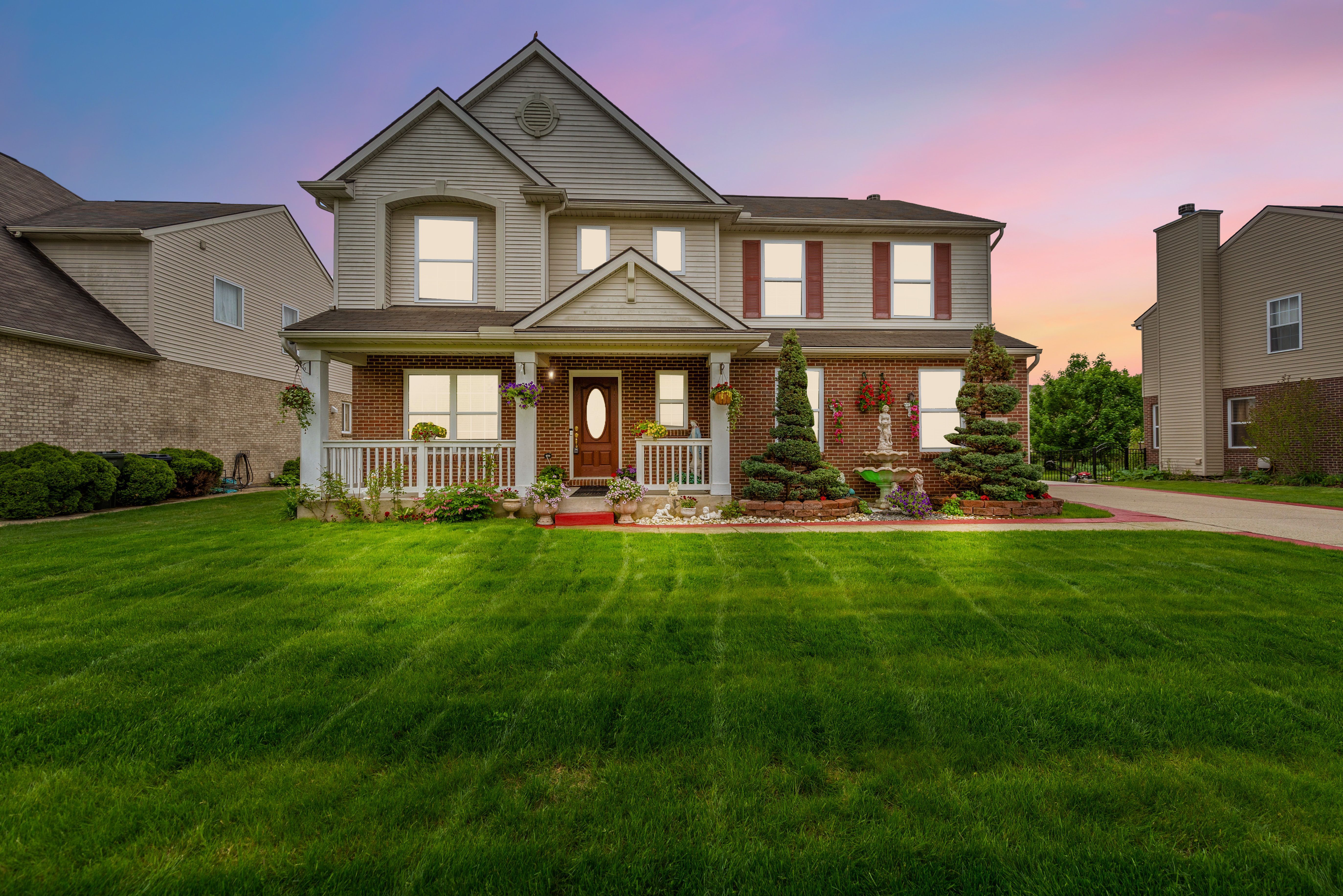 MLS #20250035585 img 0