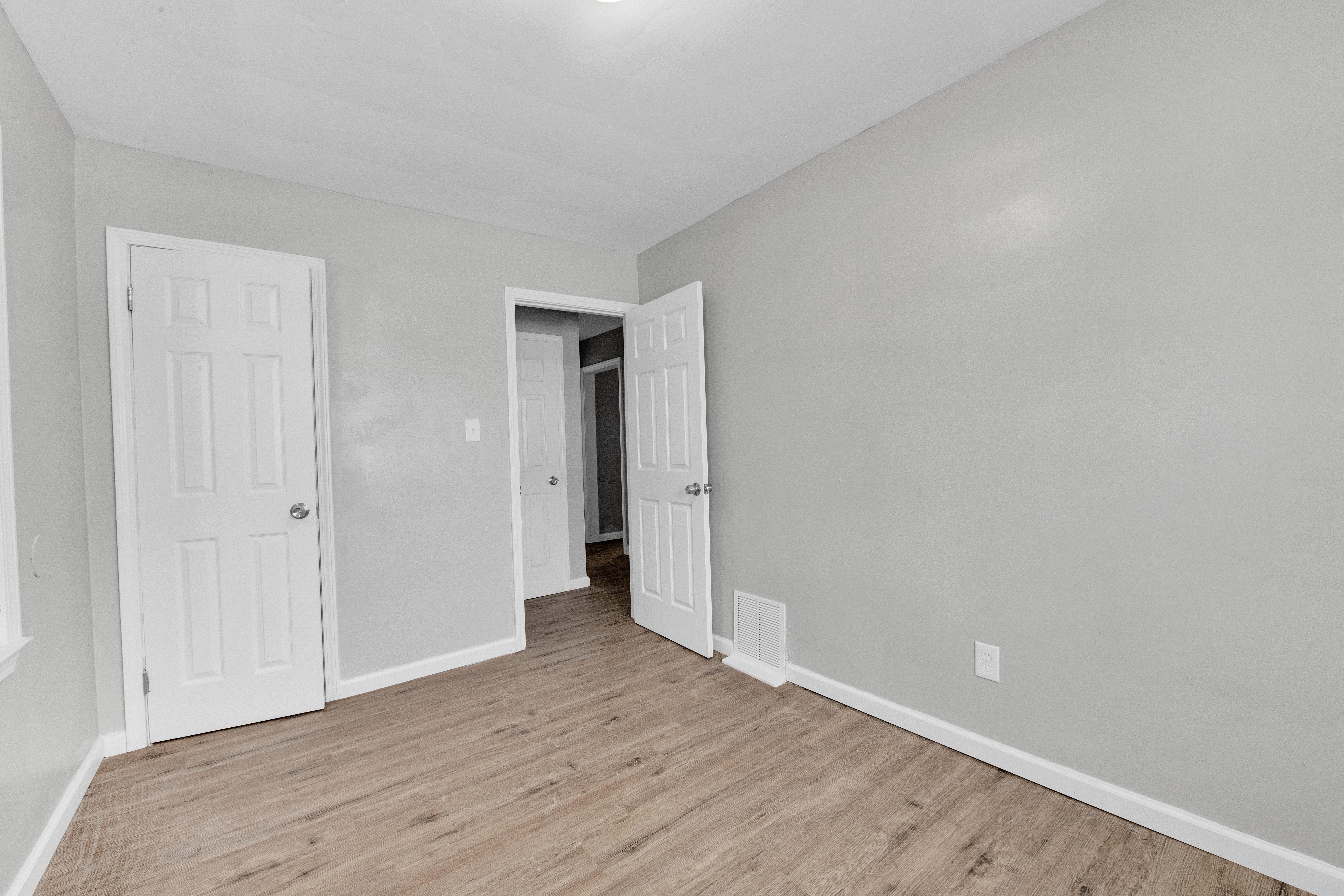 MLS #20250036338 img 0
