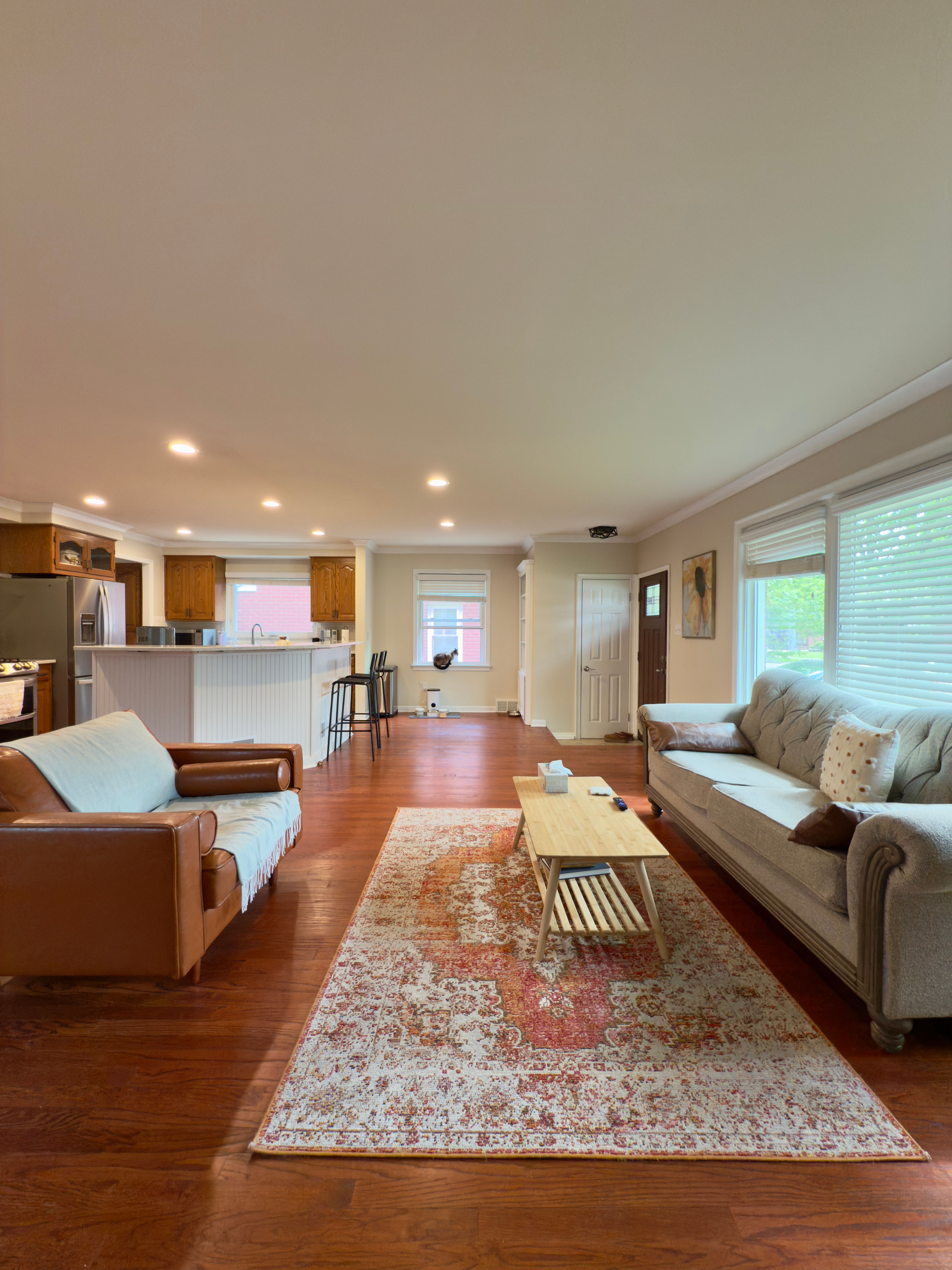 MLS #20250036412 img 0