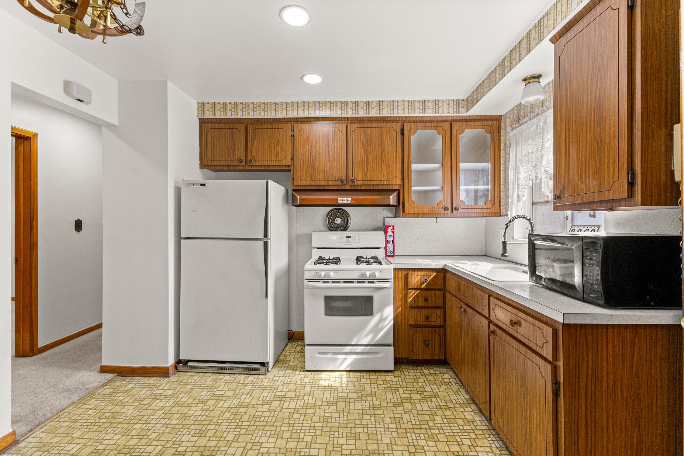 MLS #20250036697 img 0