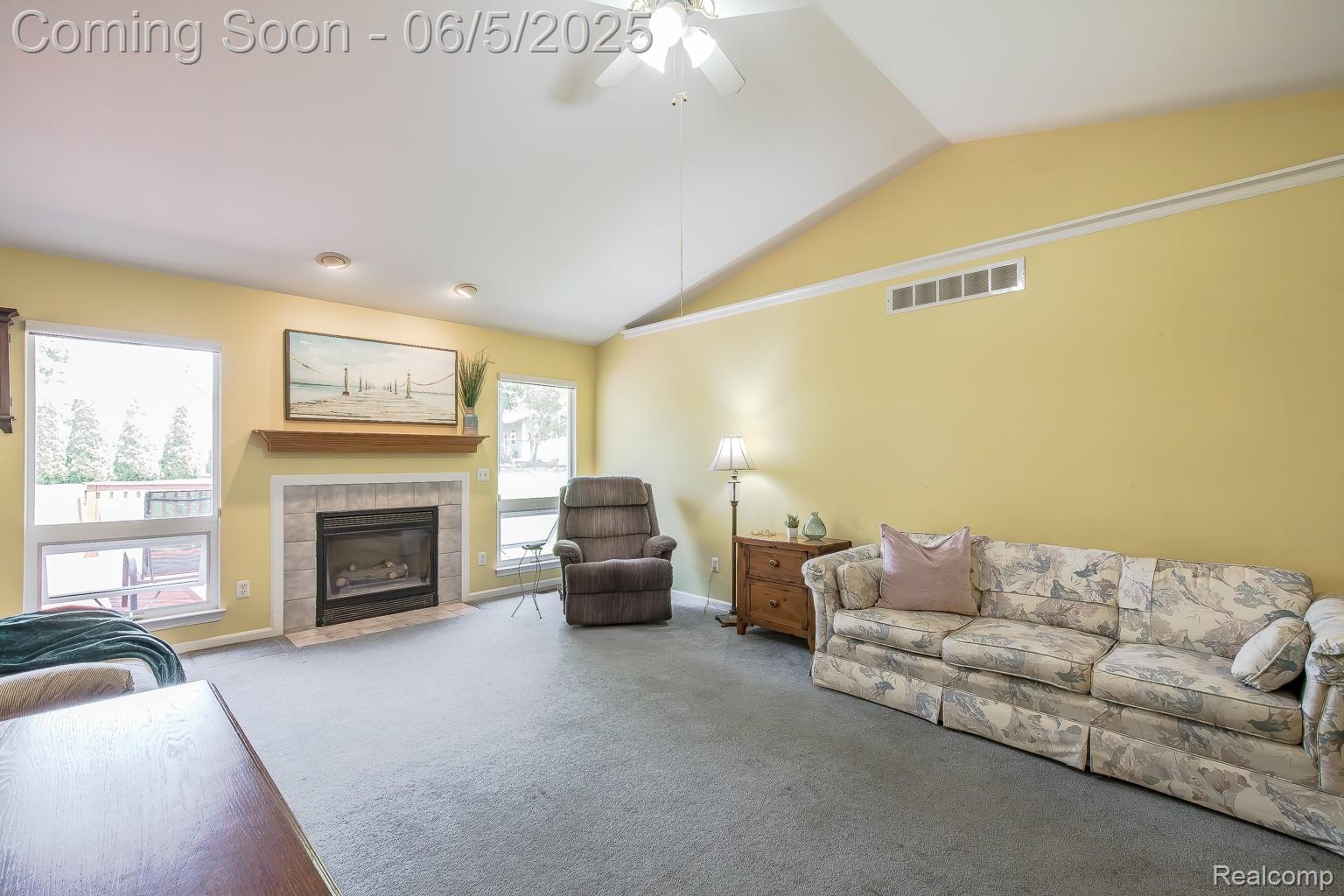 MLS #20251004704 img 0