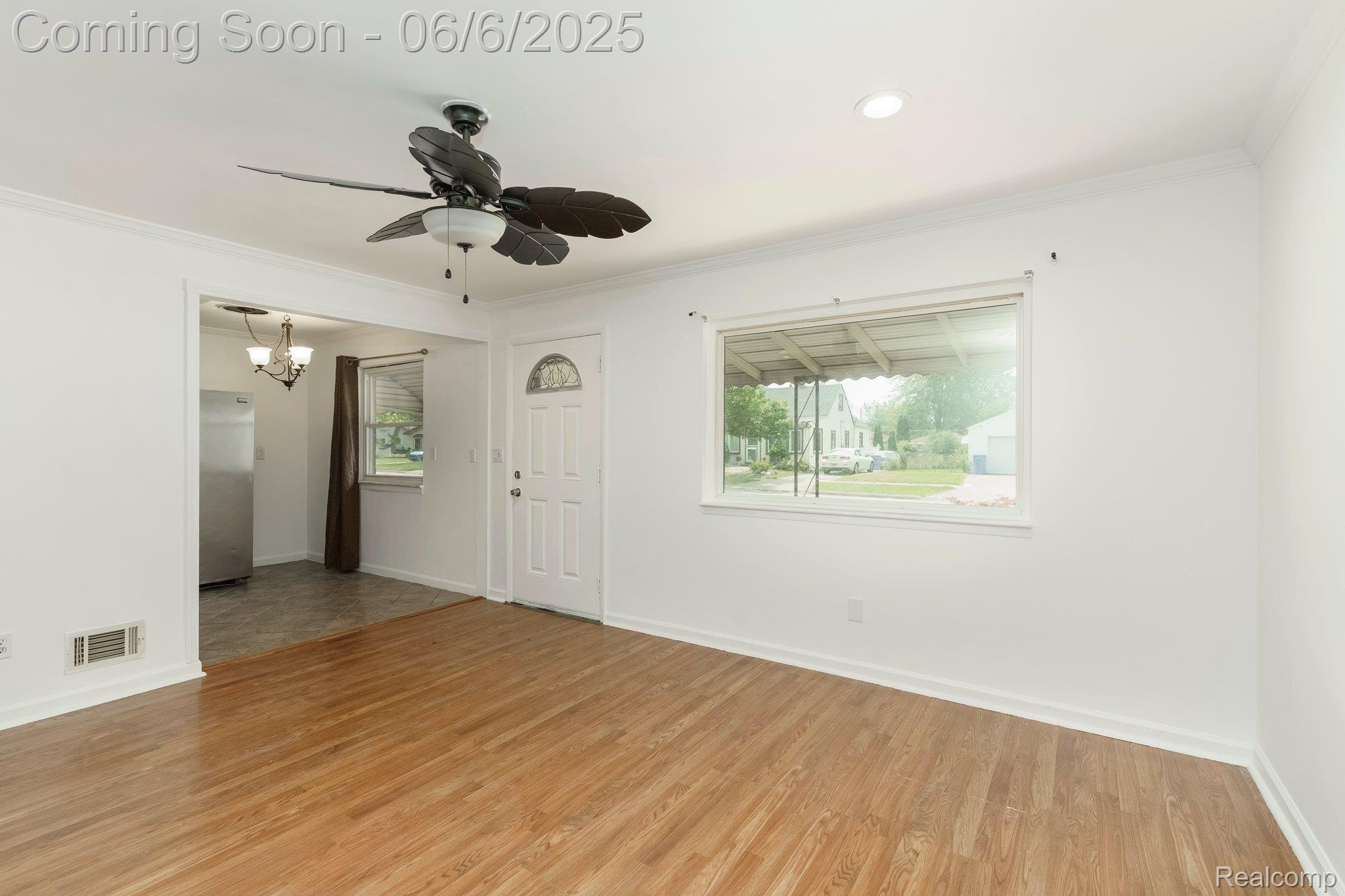 MLS #20251004734 img 0