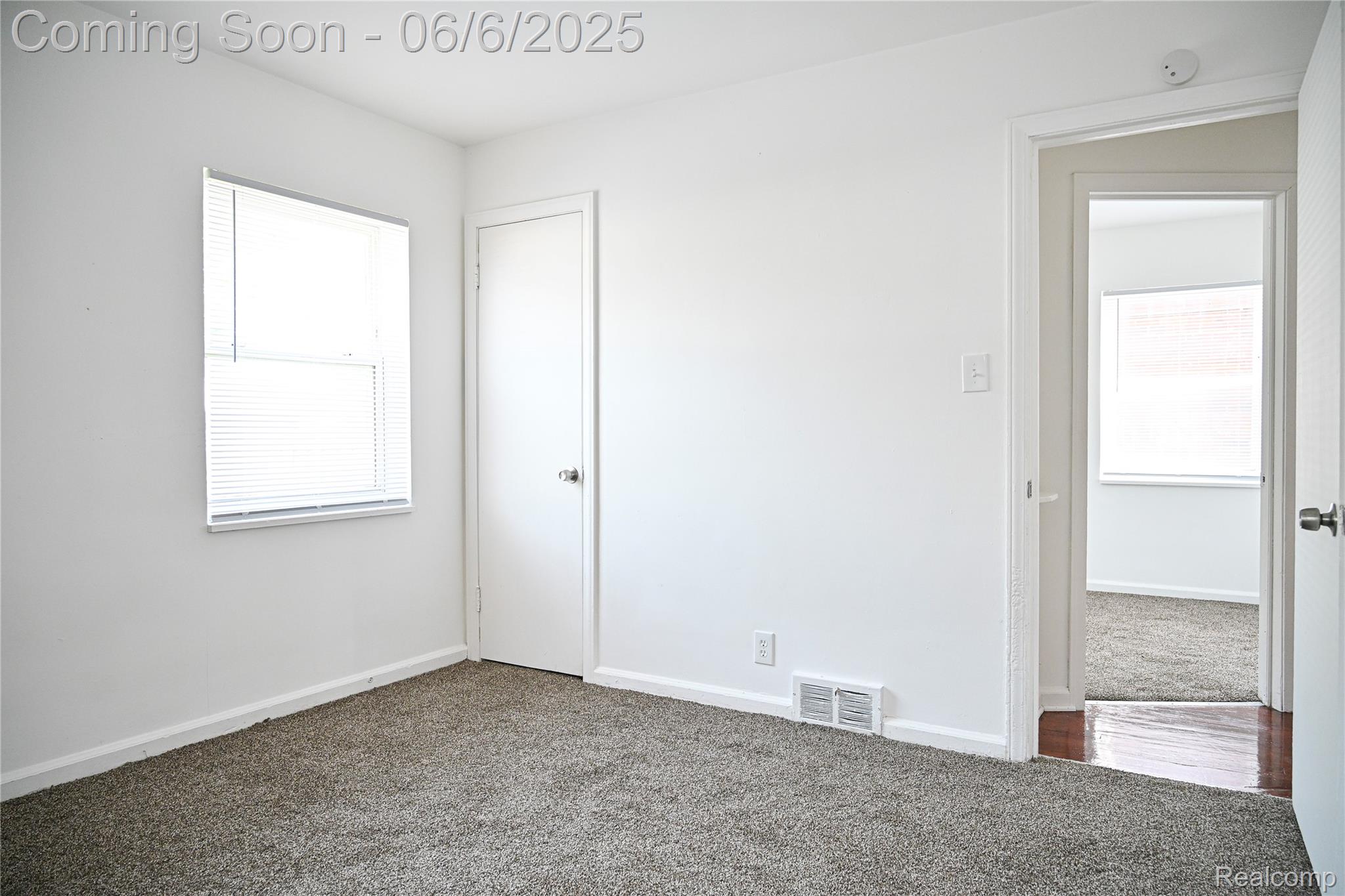 MLS #20251004988 img 0