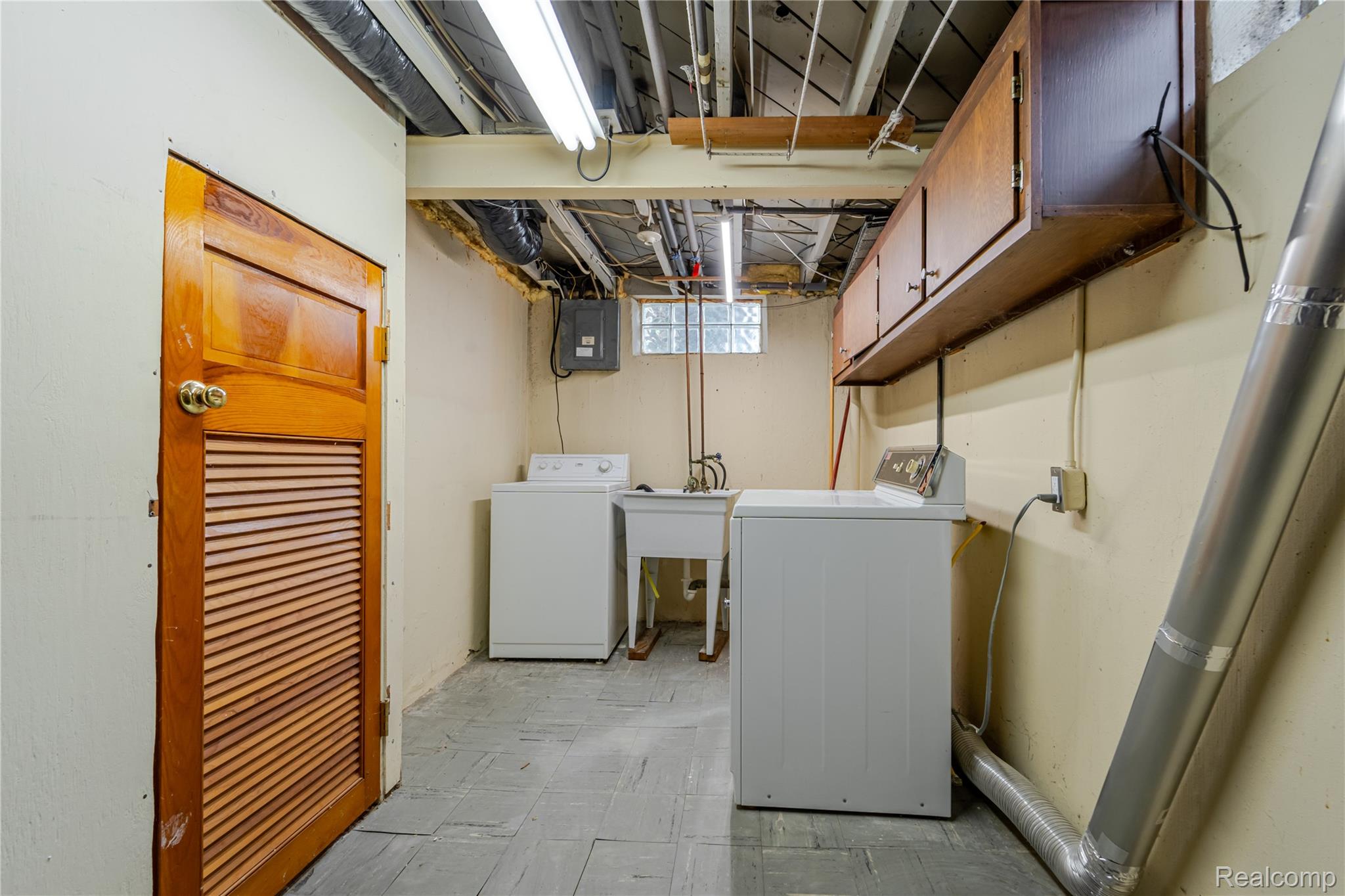 MLS #20251027293 img 0
